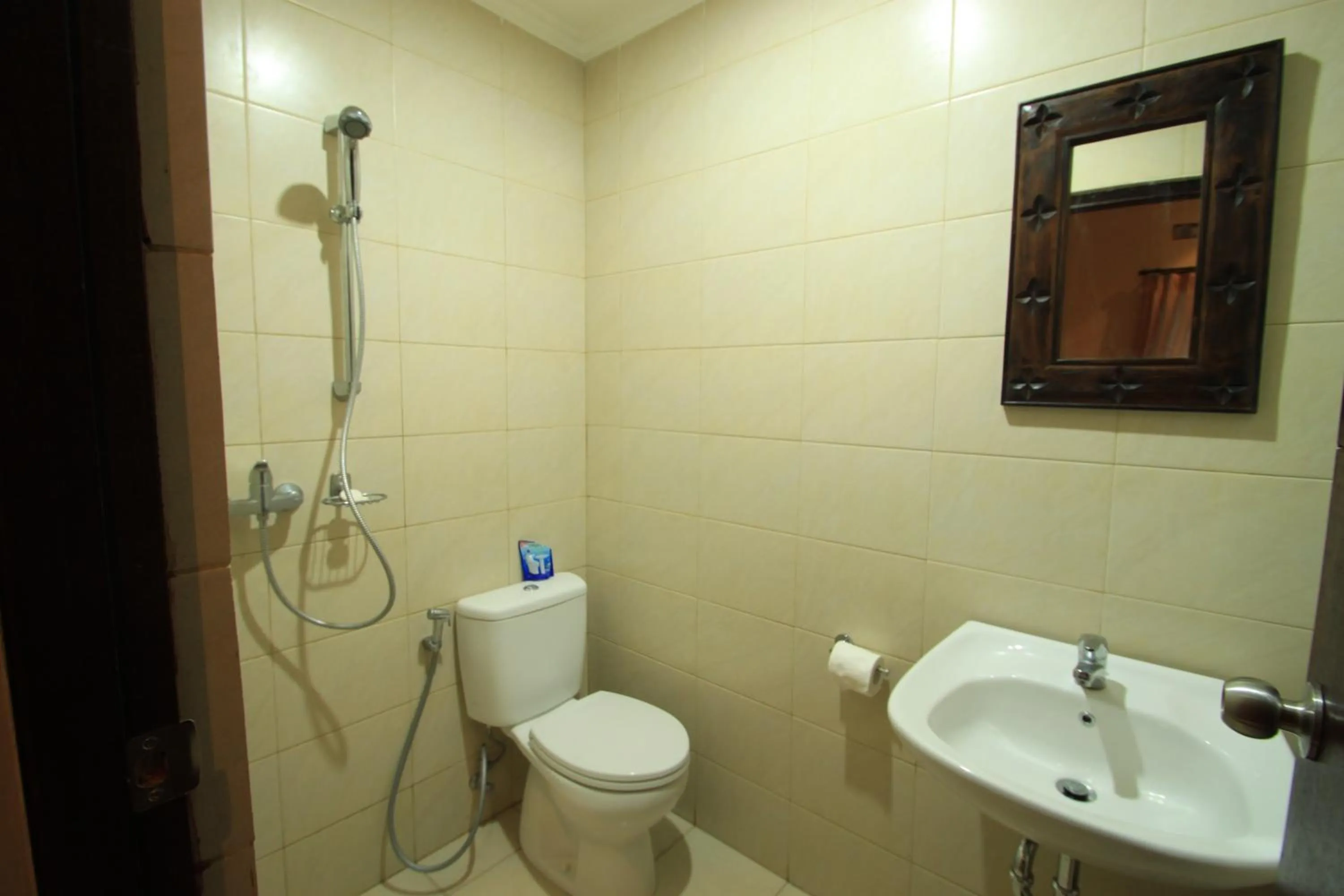 Bathroom in Duana's Homestay