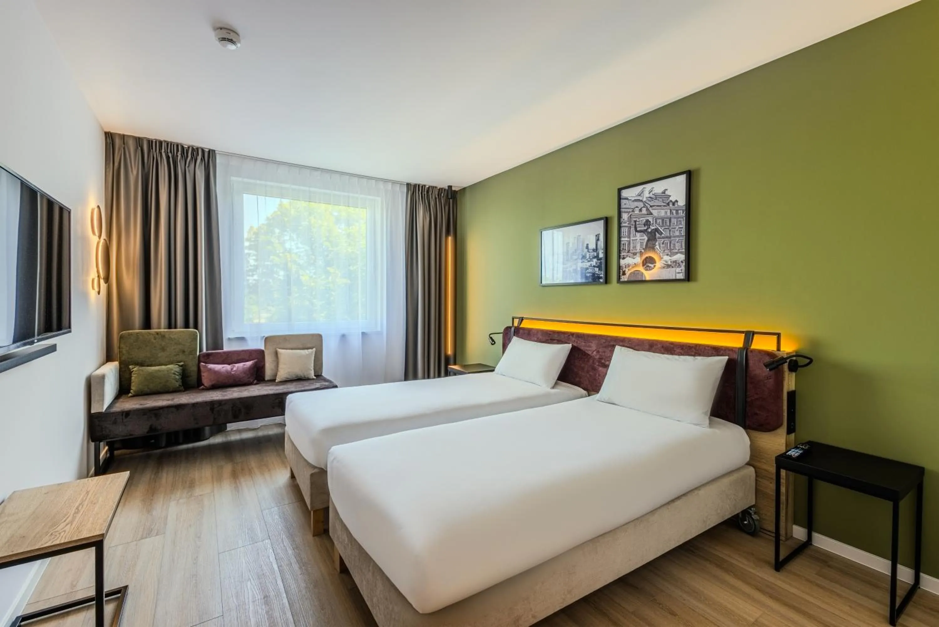 Photo of the whole room, Bed in Campanile Warszawa Północ