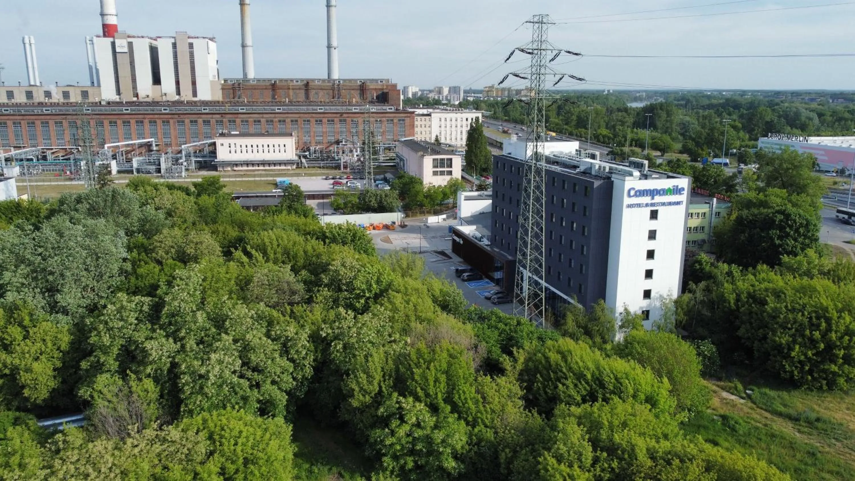 Property building in Campanile Warszawa Północ