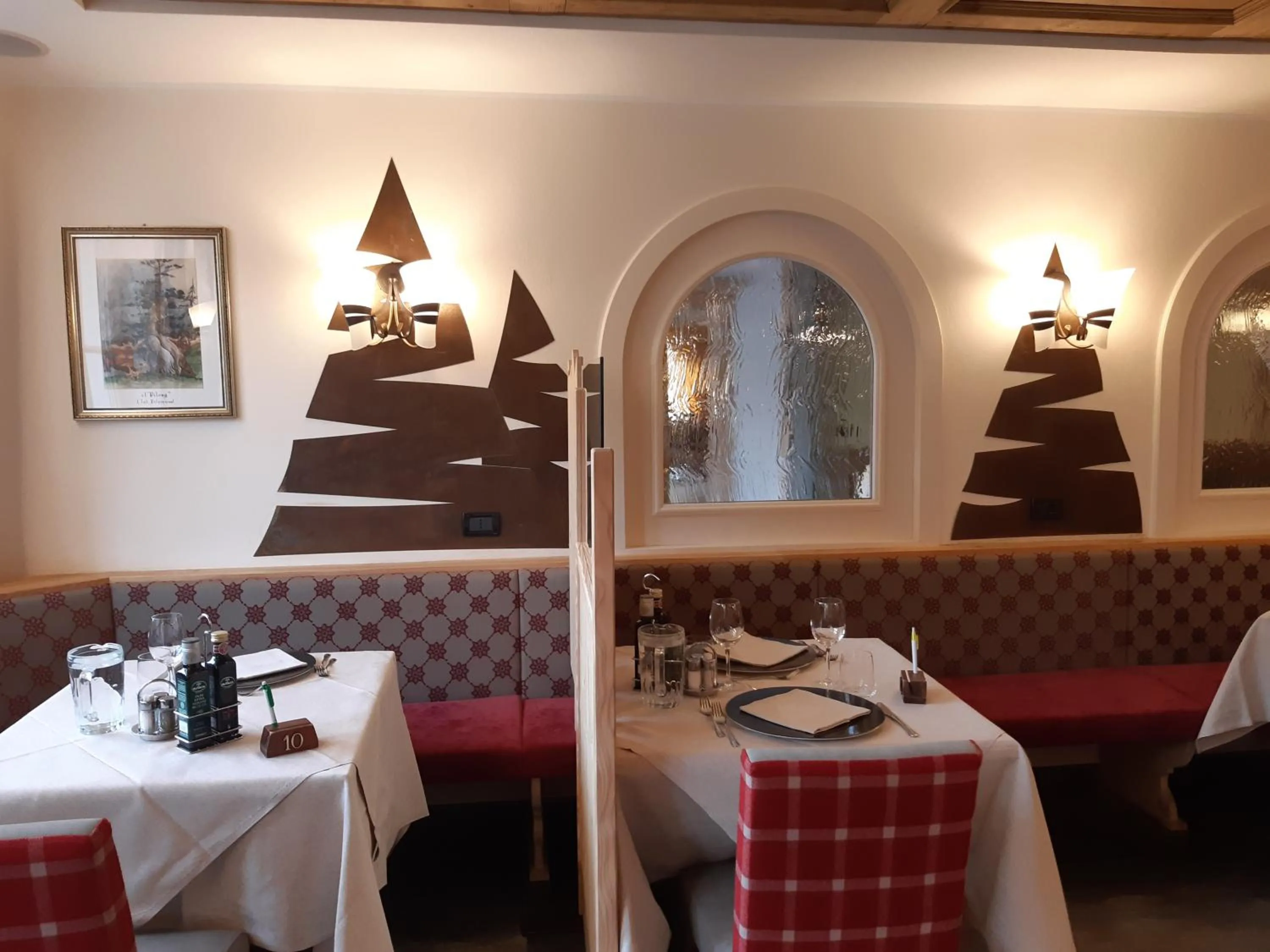 Restaurant/places to eat in Hotel El Pilon