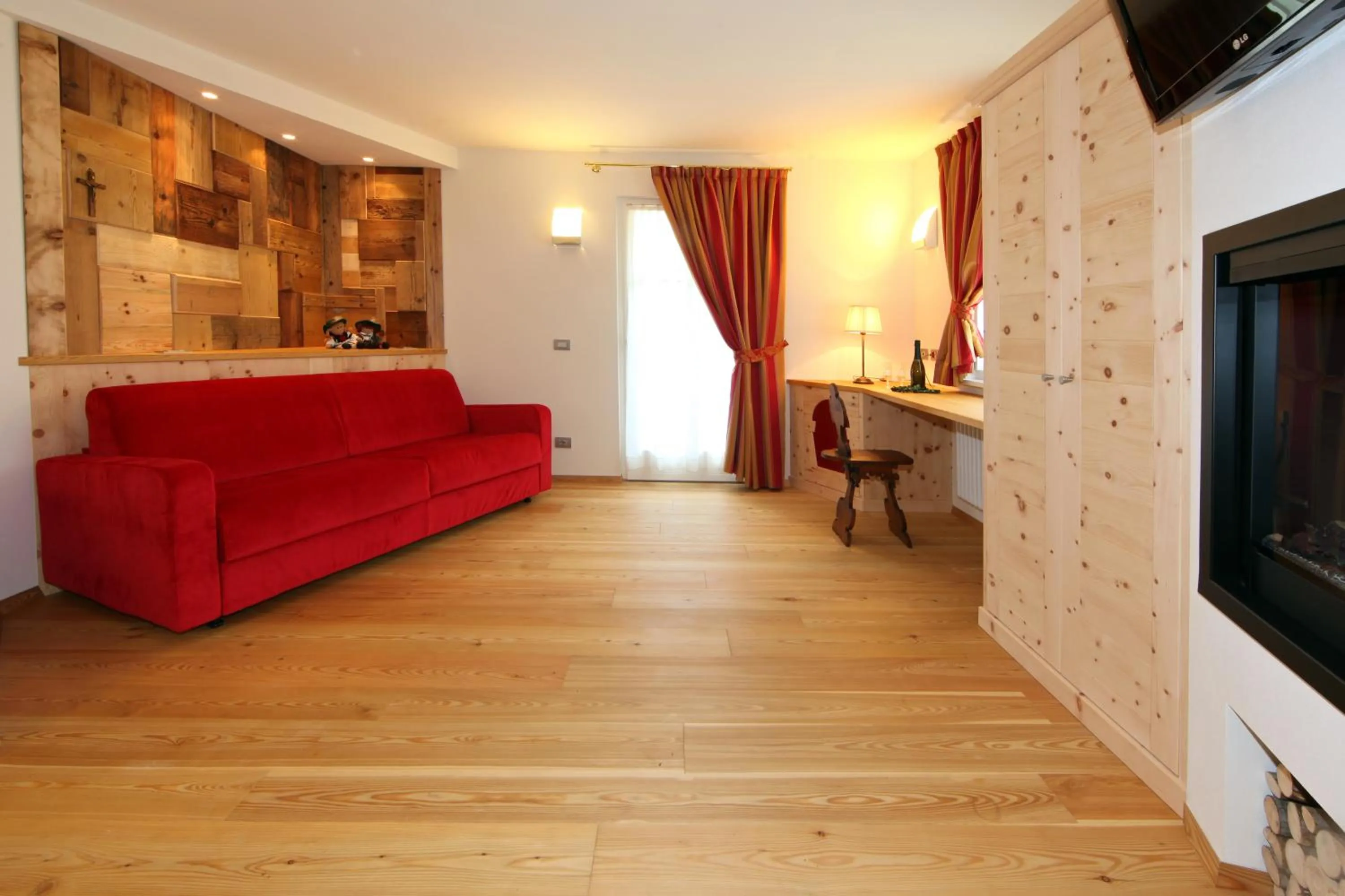 TV and multimedia in Hotel El Pilon