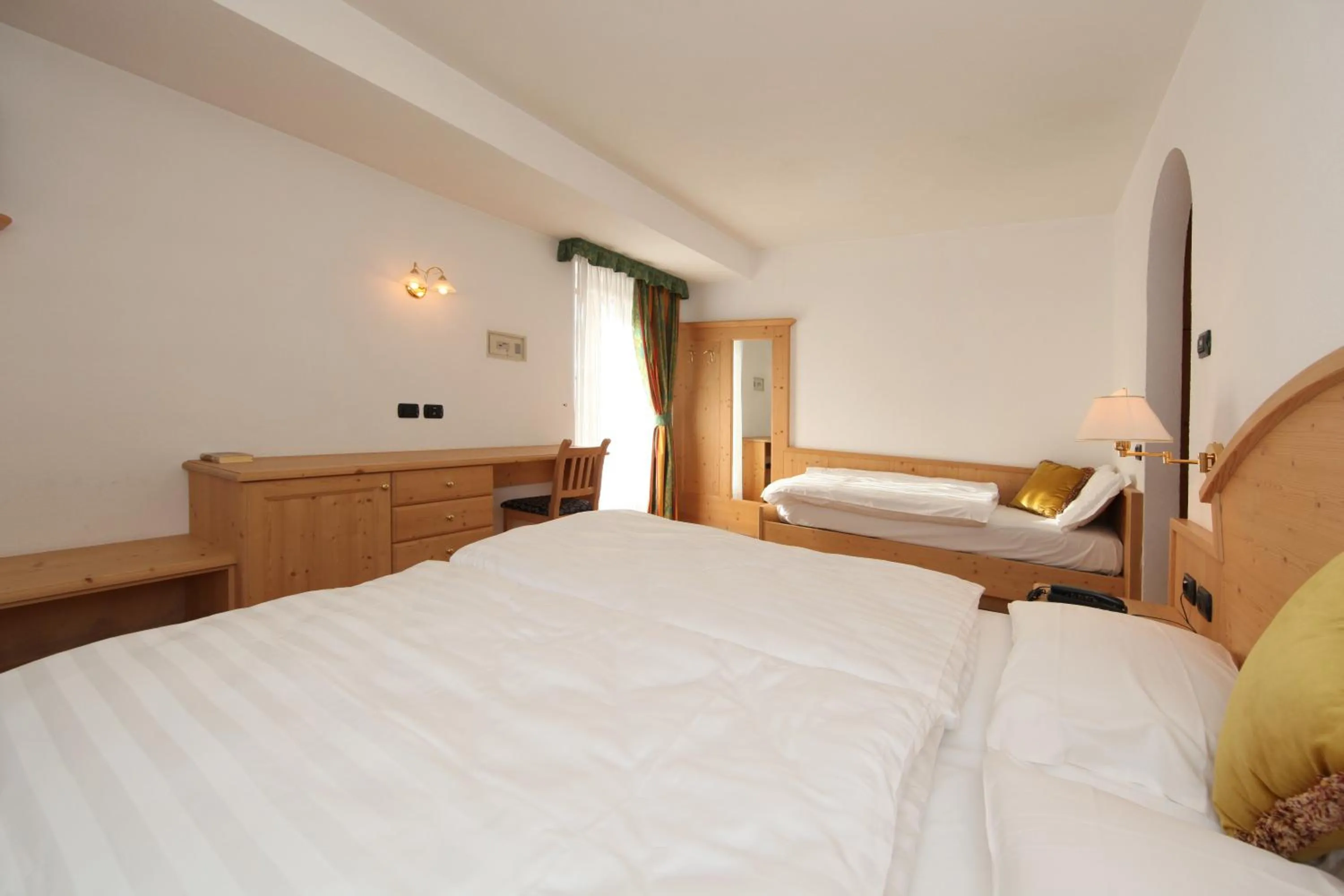 Photo of the whole room, Bed in Hotel El Pilon