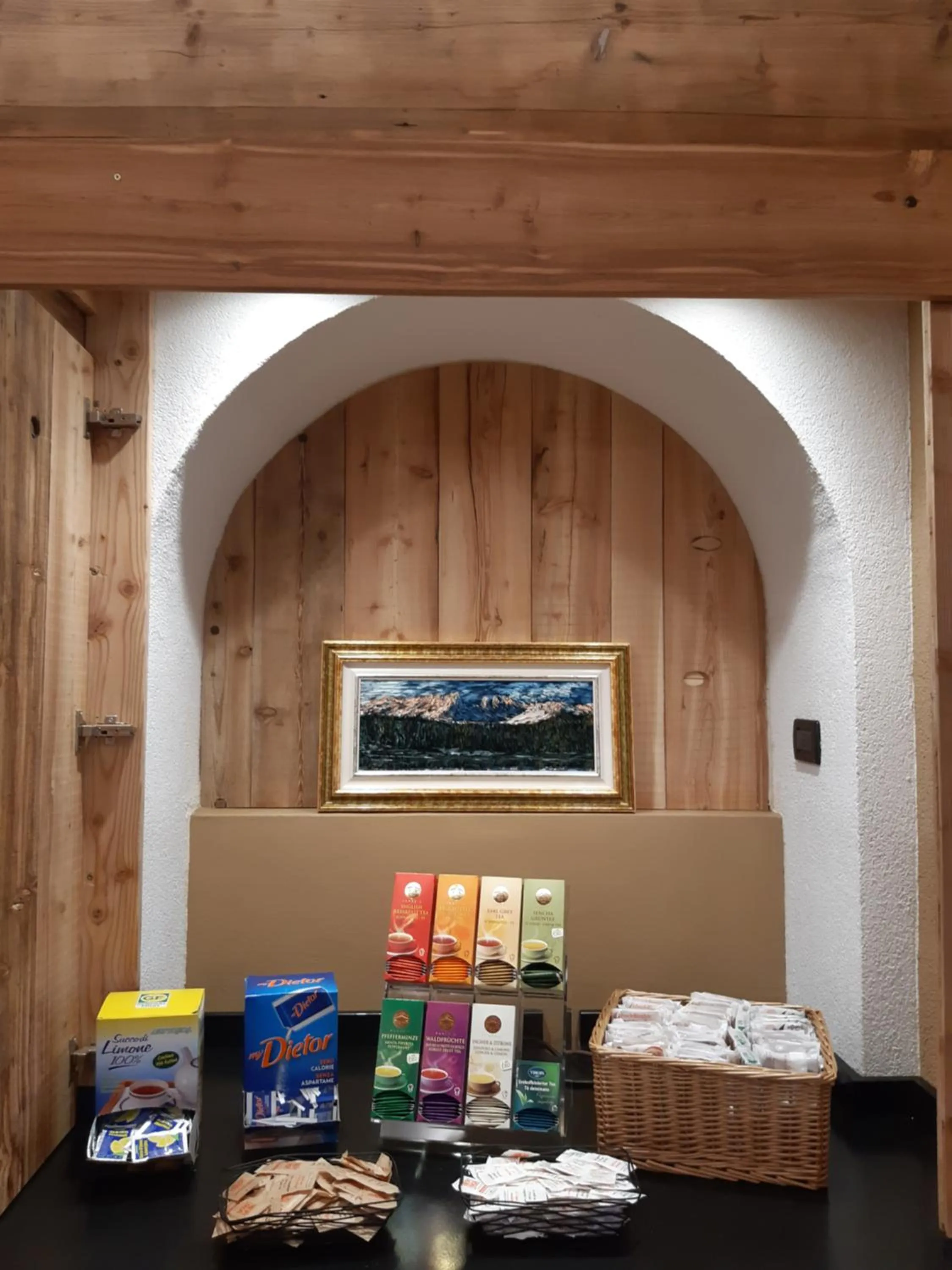 Restaurant/places to eat in Hotel El Pilon