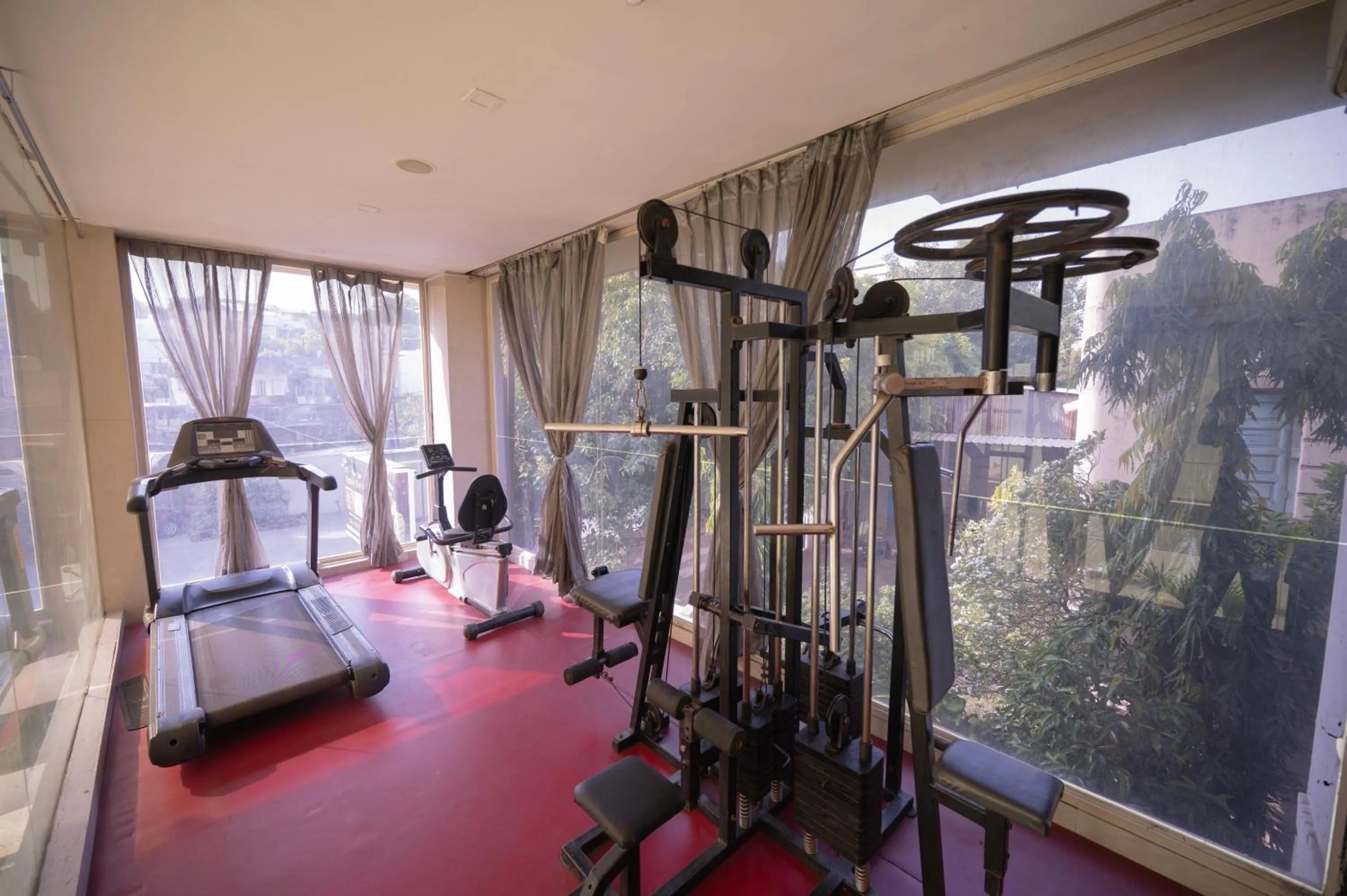 Fitness centre/facilities in Hotel Clarks Collection Bhavnagar