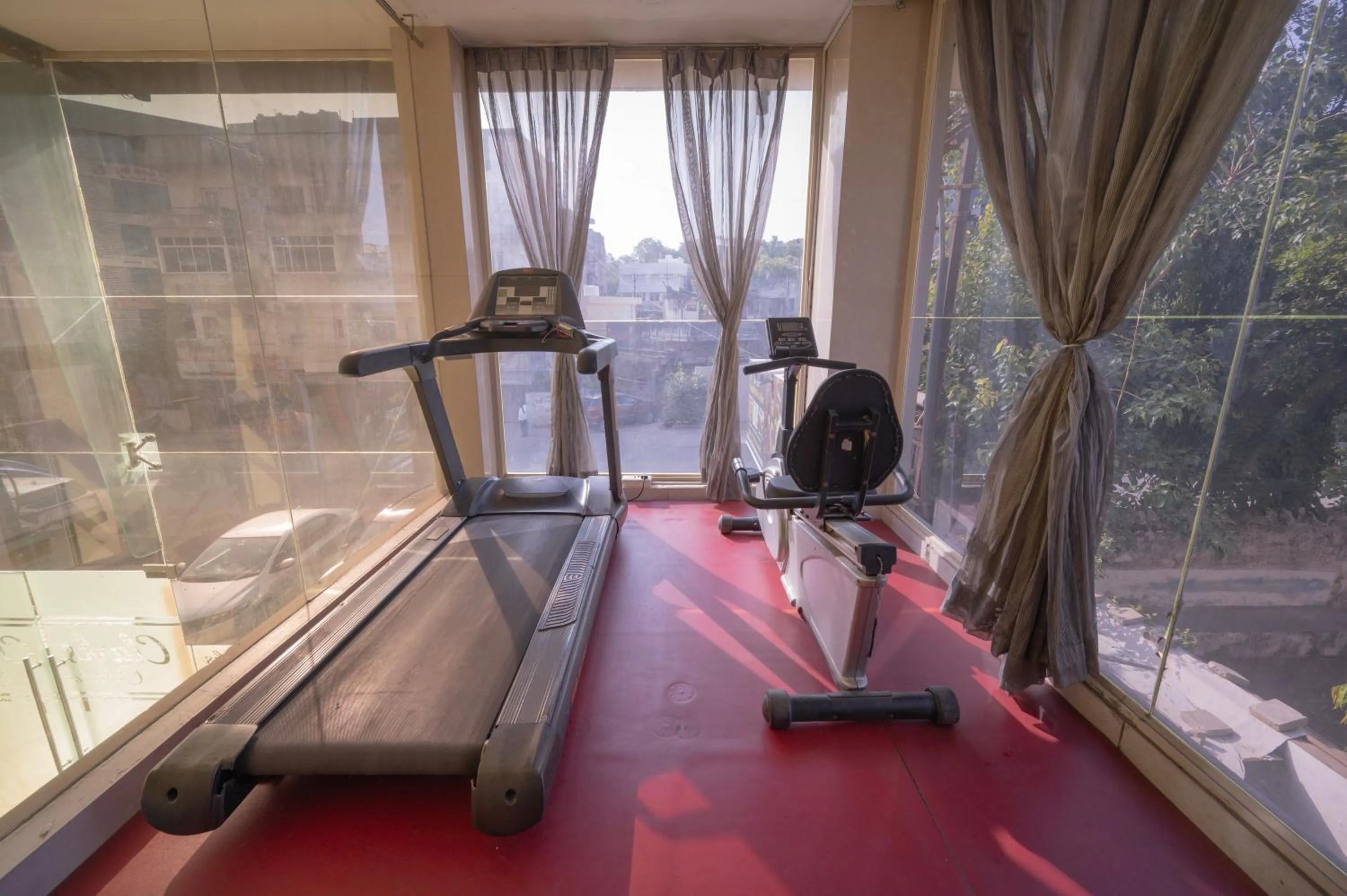 Fitness centre/facilities in Hotel Clarks Collection Bhavnagar