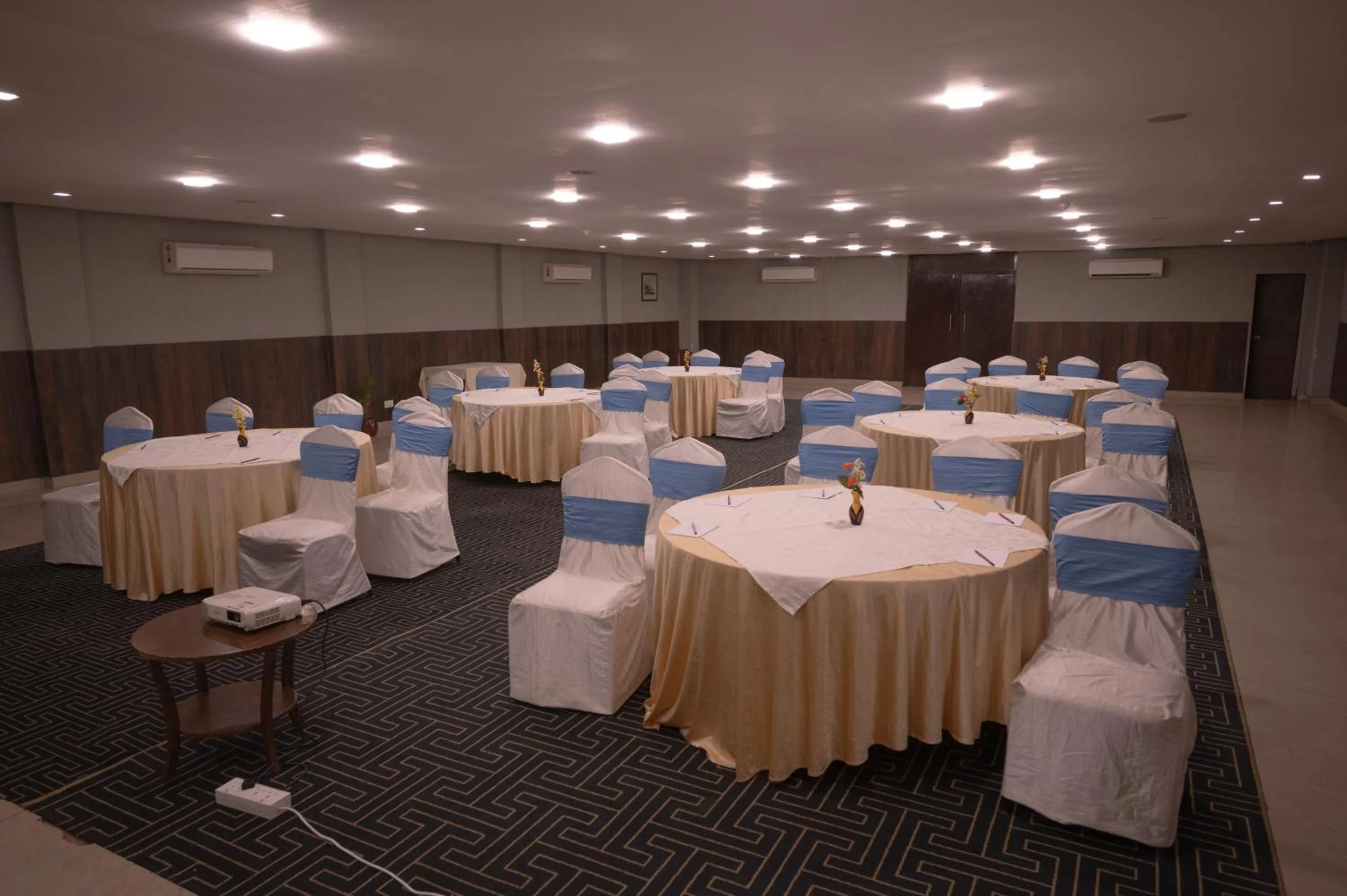 Banquet/Function facilities in Hotel Clarks Collection Bhavnagar