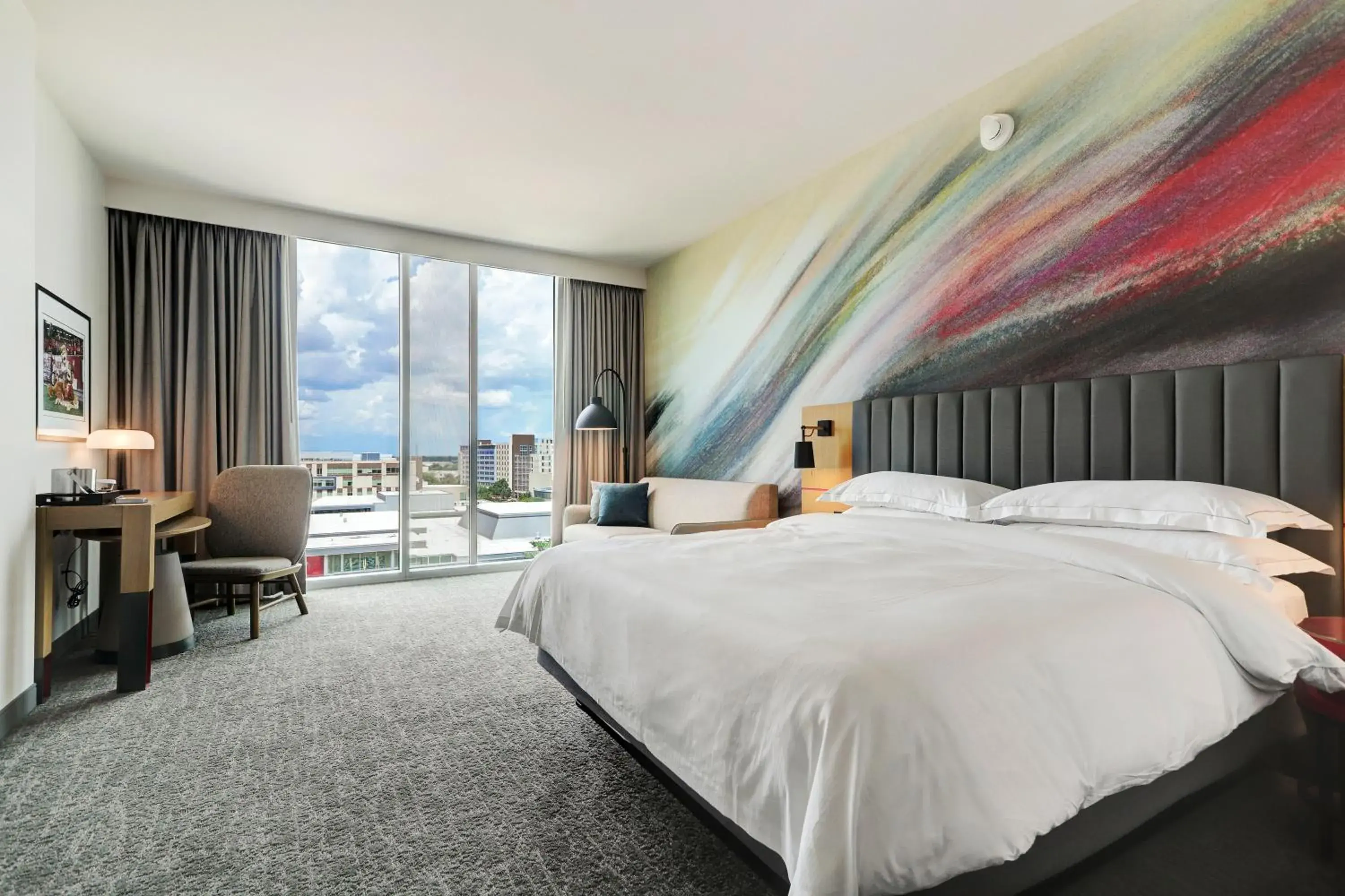 Superior King Room with Sofa Bed and City View in Hilton University of Houston Superior King Room with Sofa Bed and City View in Hilton University of Houston