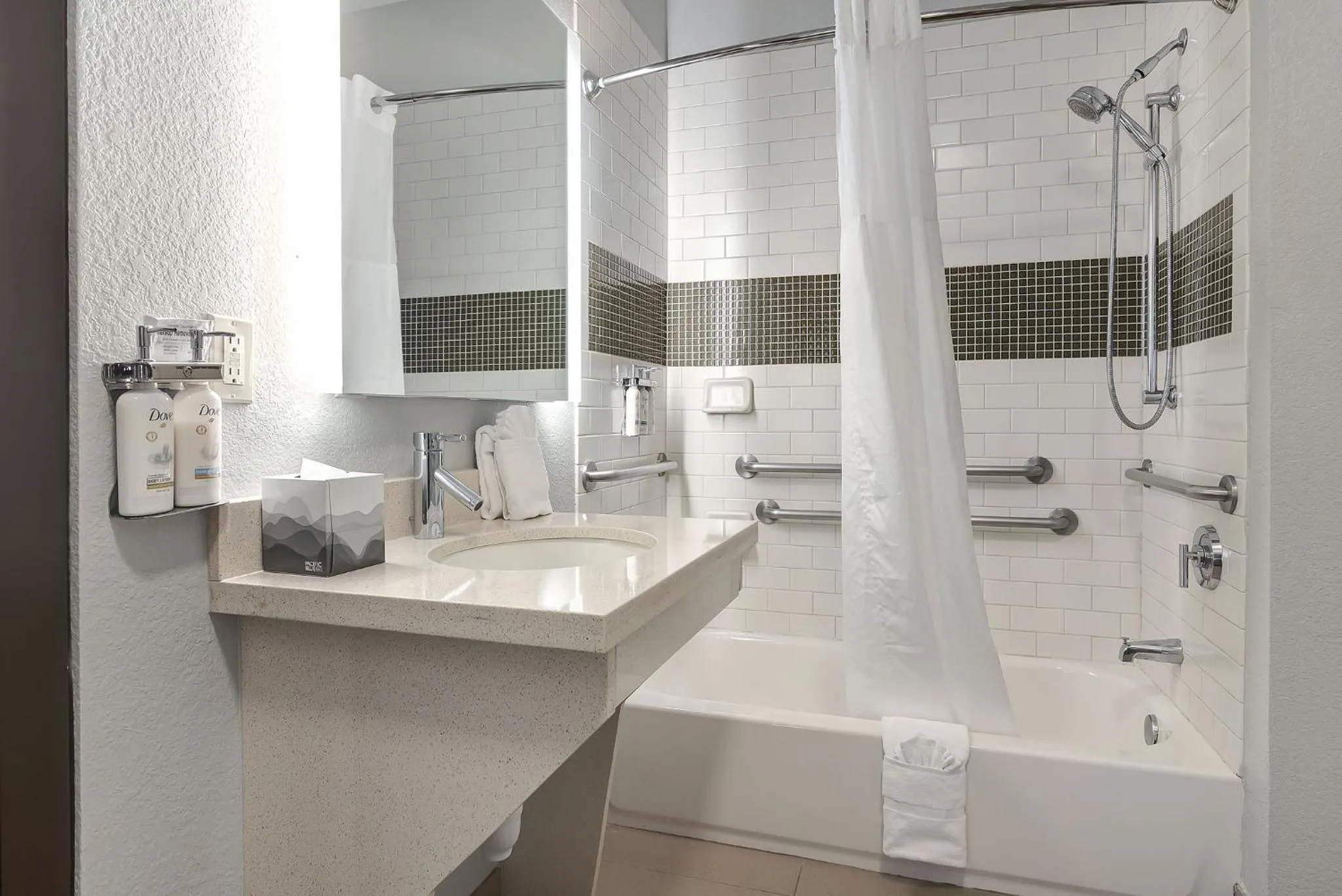 Photo of the whole room in Staybridge Suites Longview by IHG