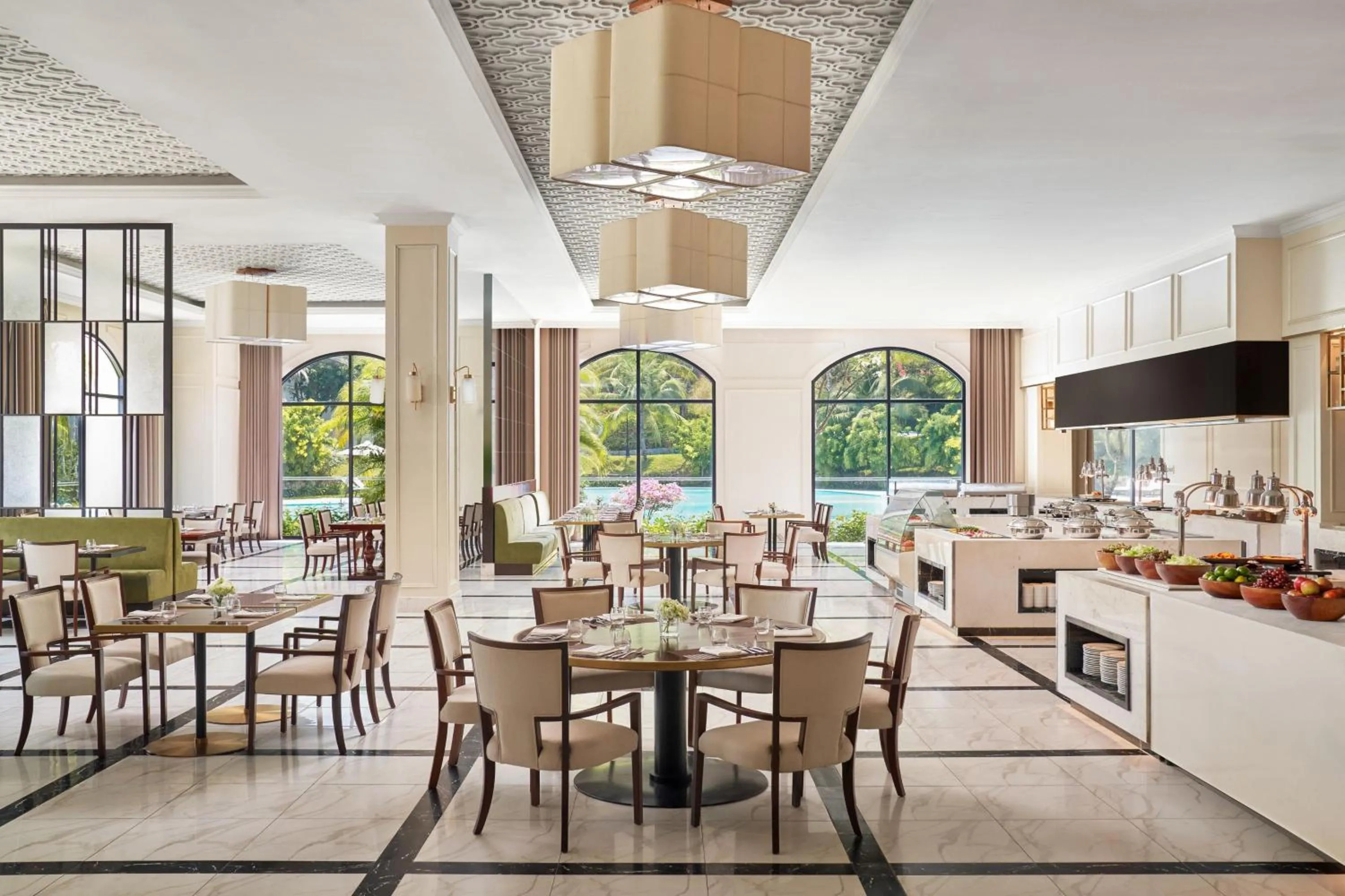 Restaurant/places to eat in Nha Trang Marriott Resort & Spa, Hon Tre Island