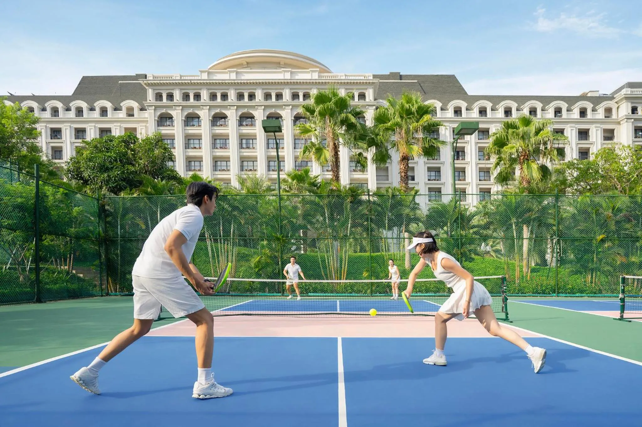Activities in Nha Trang Marriott Resort & Spa, Hon Tre Island