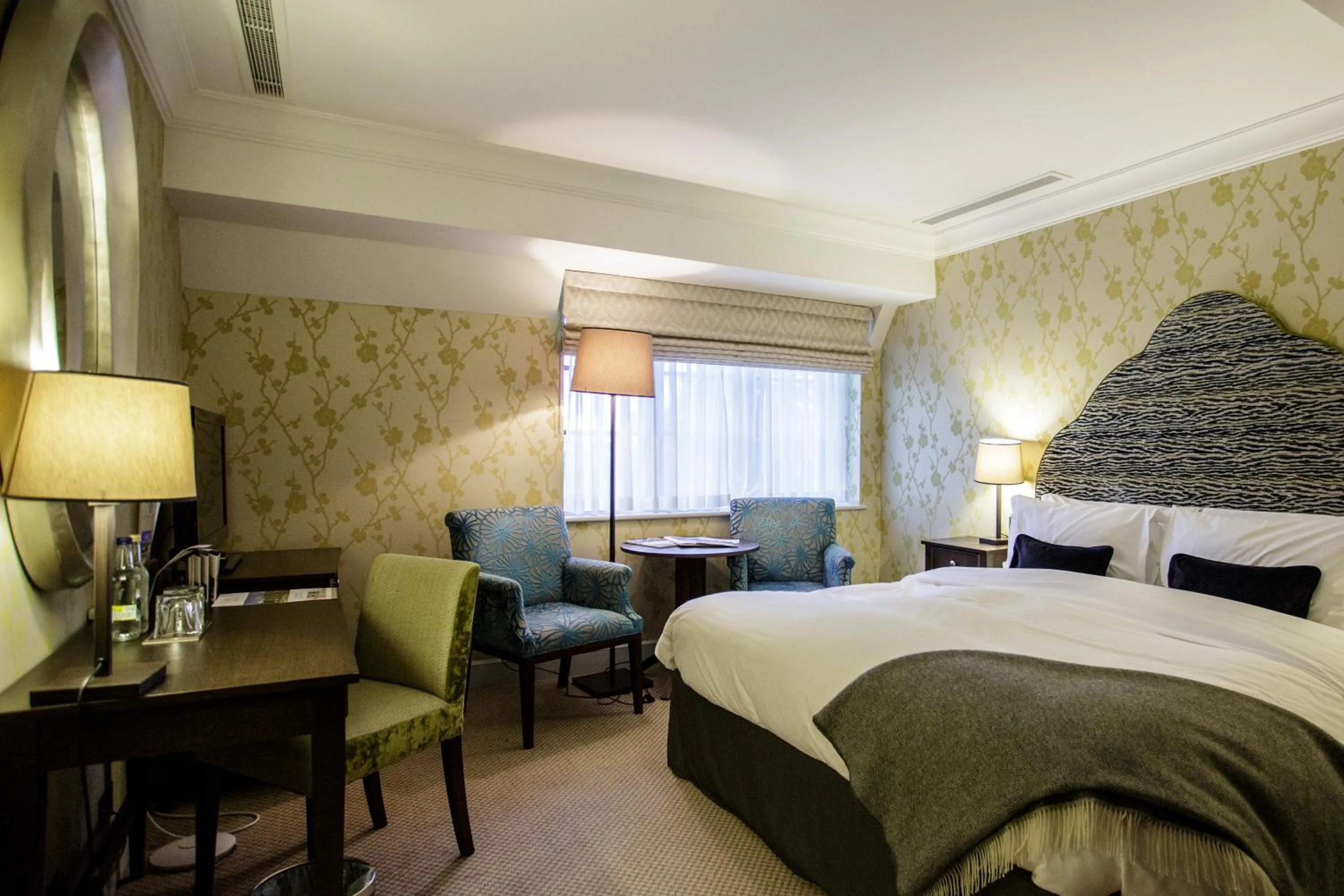 Bedroom, Bed in The Wood Norton