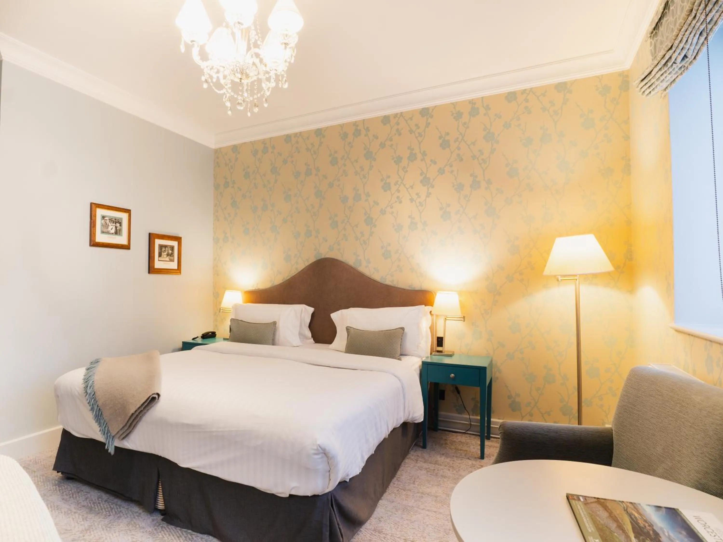 Bedroom, Bed in The Wood Norton