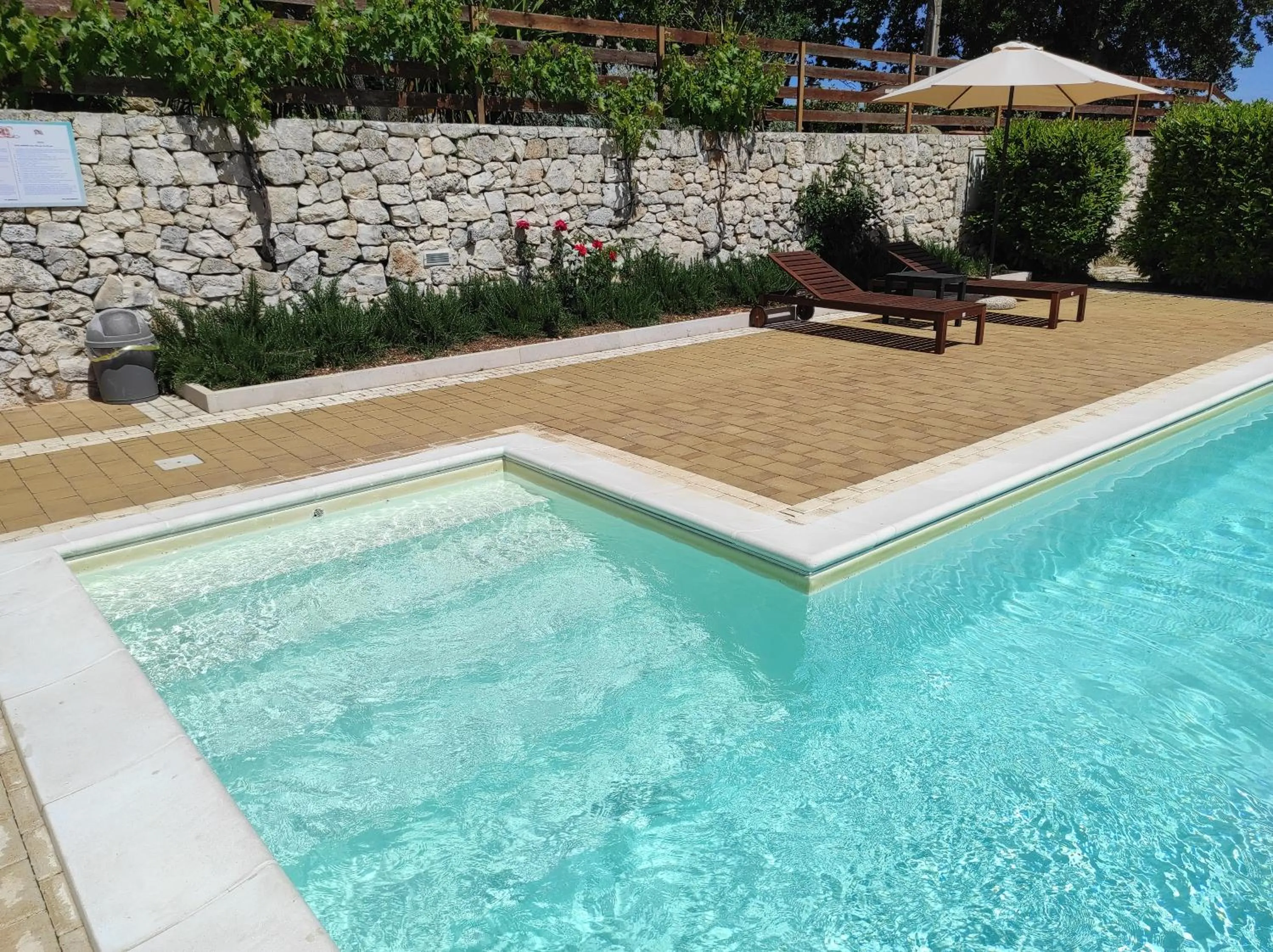 Pool view in Red Rose B&B