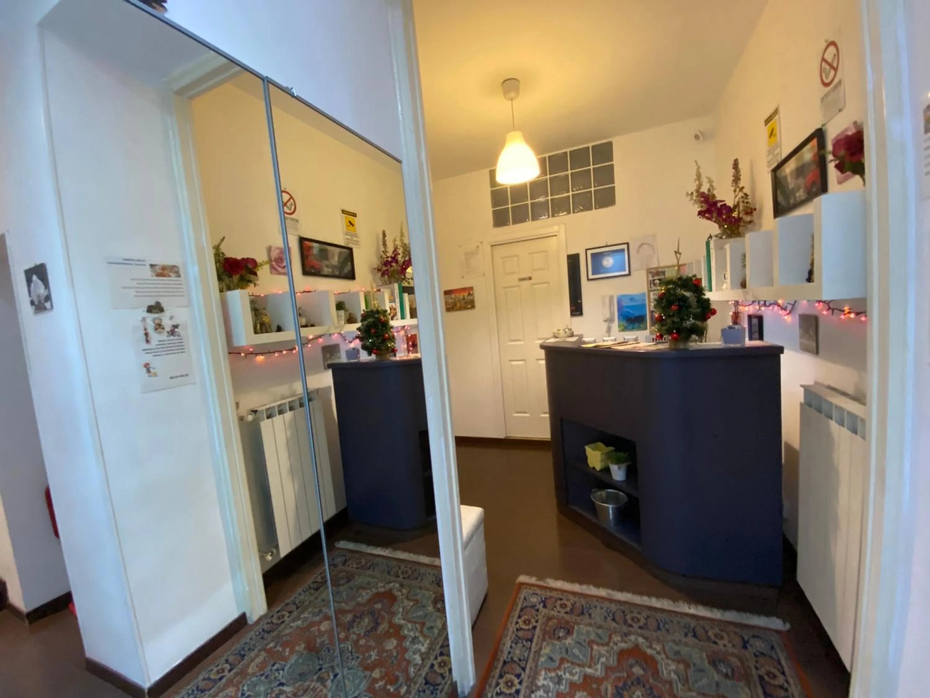 Facade/entrance in B&B A Home in Rome