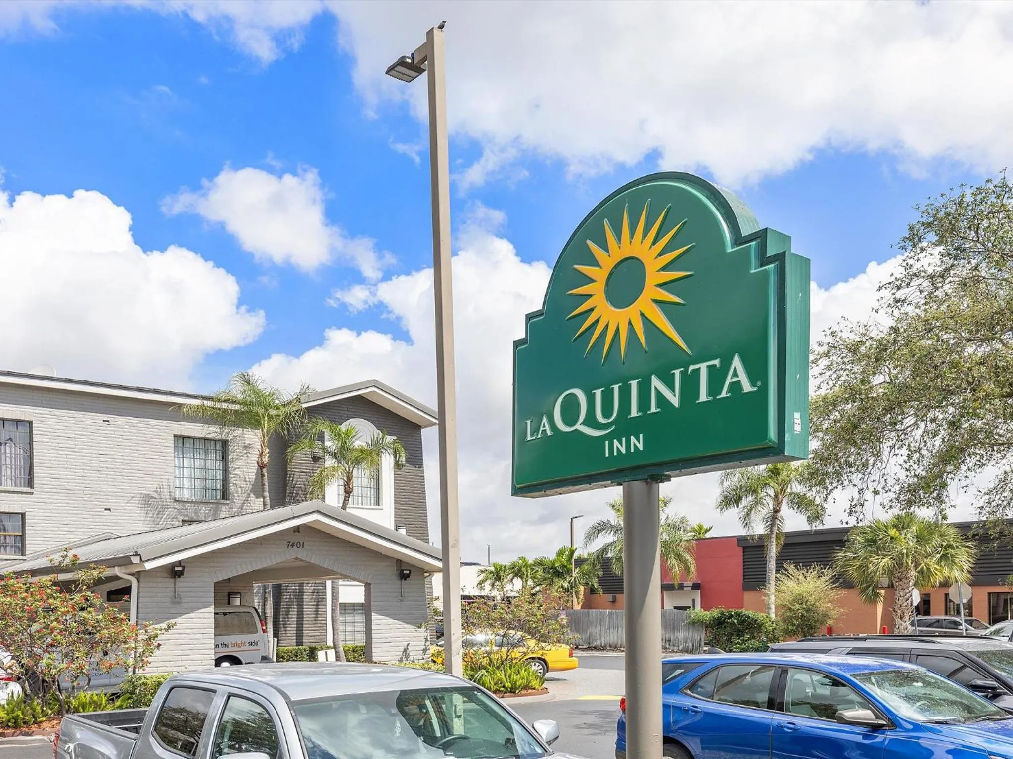 Property building in La Quinta Inn by Wyndham Miami Airport North