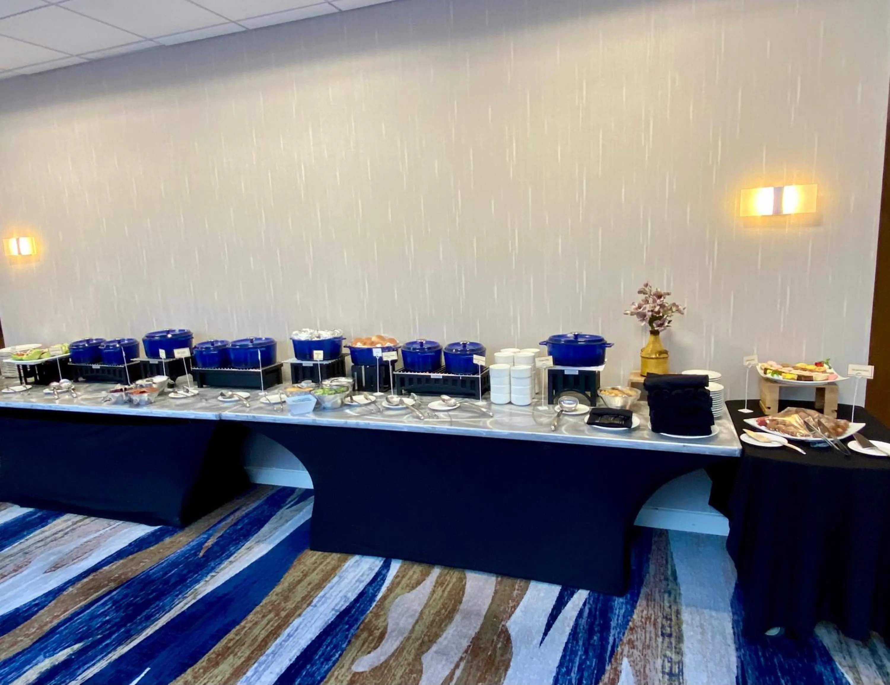 Restaurant/places to eat in Hilton Houston North