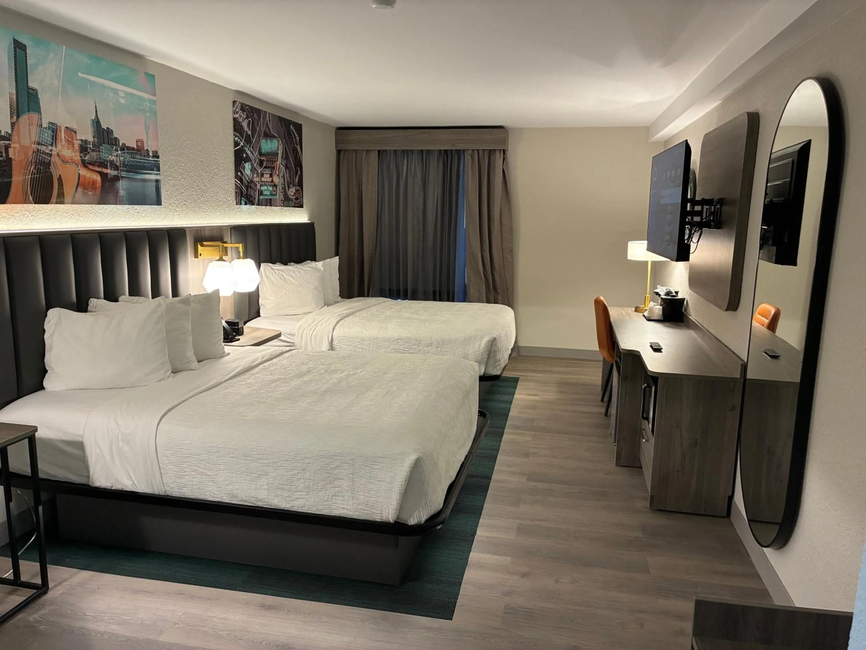 Bedroom, Bed in La Quinta by Wyndham Nashville Airport/Opryland