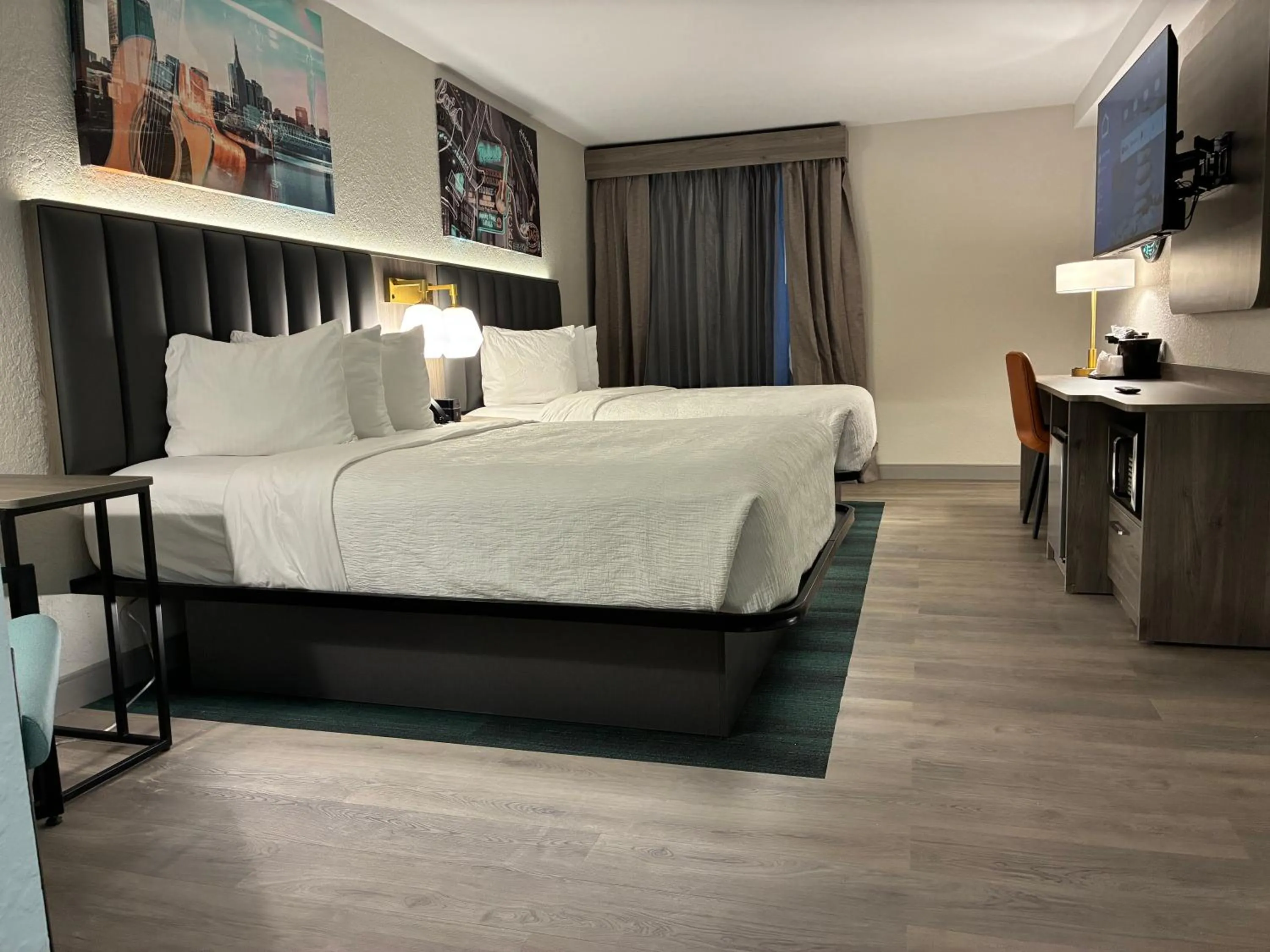 Bedroom, Bed in La Quinta by Wyndham Nashville Airport/Opryland