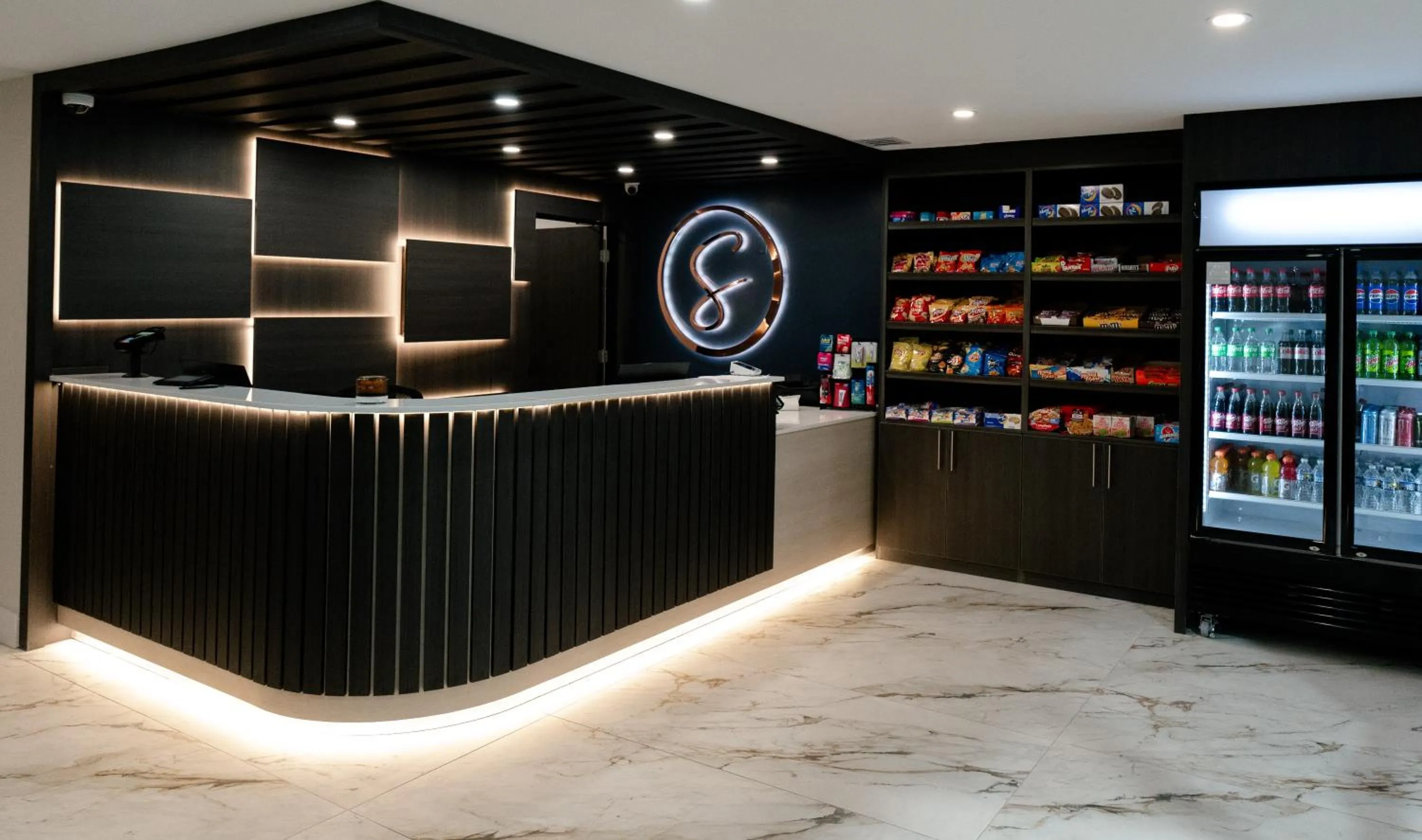 Lobby or reception in SerenityStay Chattanooga Hamilton Place