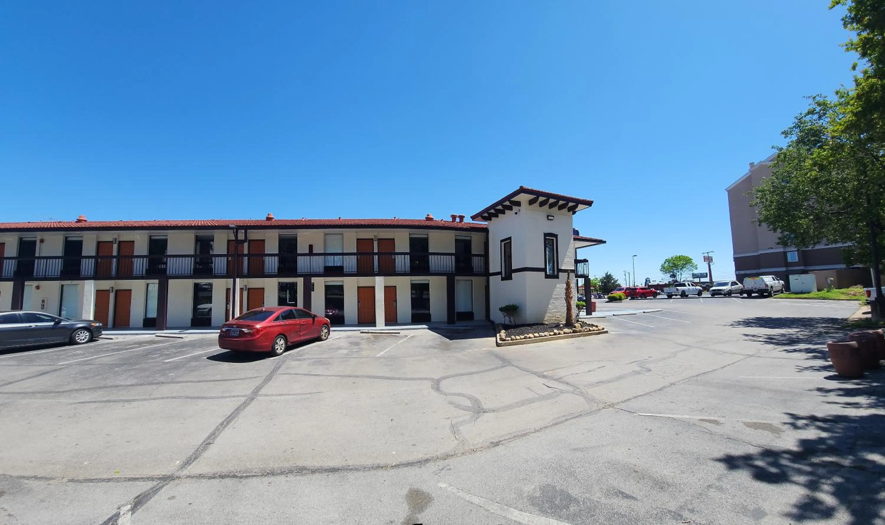 Property building in SerenityStay Chattanooga Hamilton Place