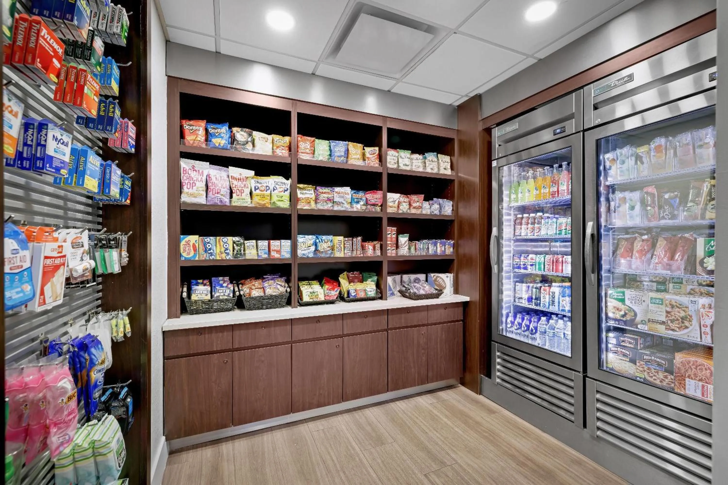 Food and drinks in La Quinta by Wyndham Miami Airport West