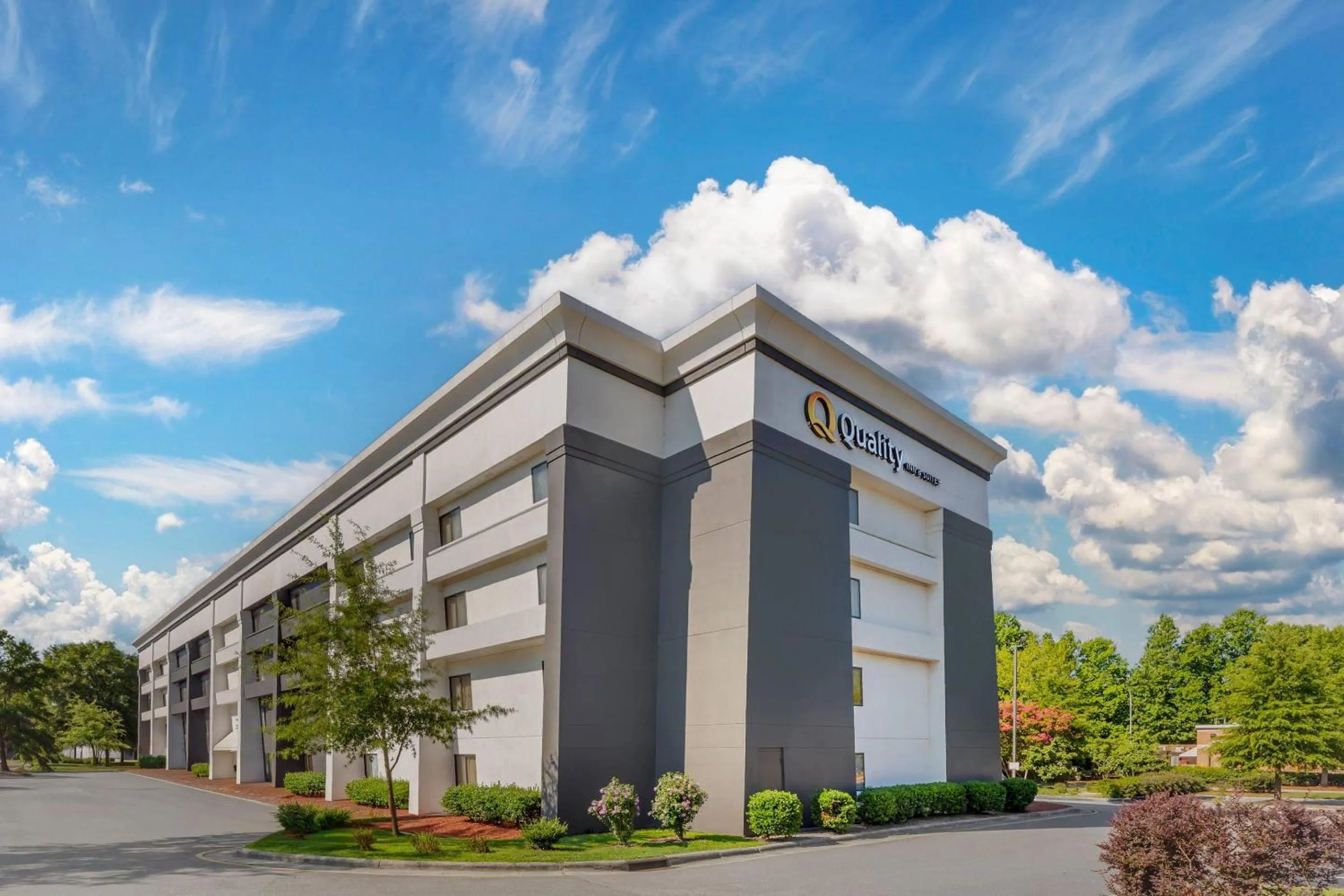 Property building in Quality Inn & Suites Raleigh Durham Airport