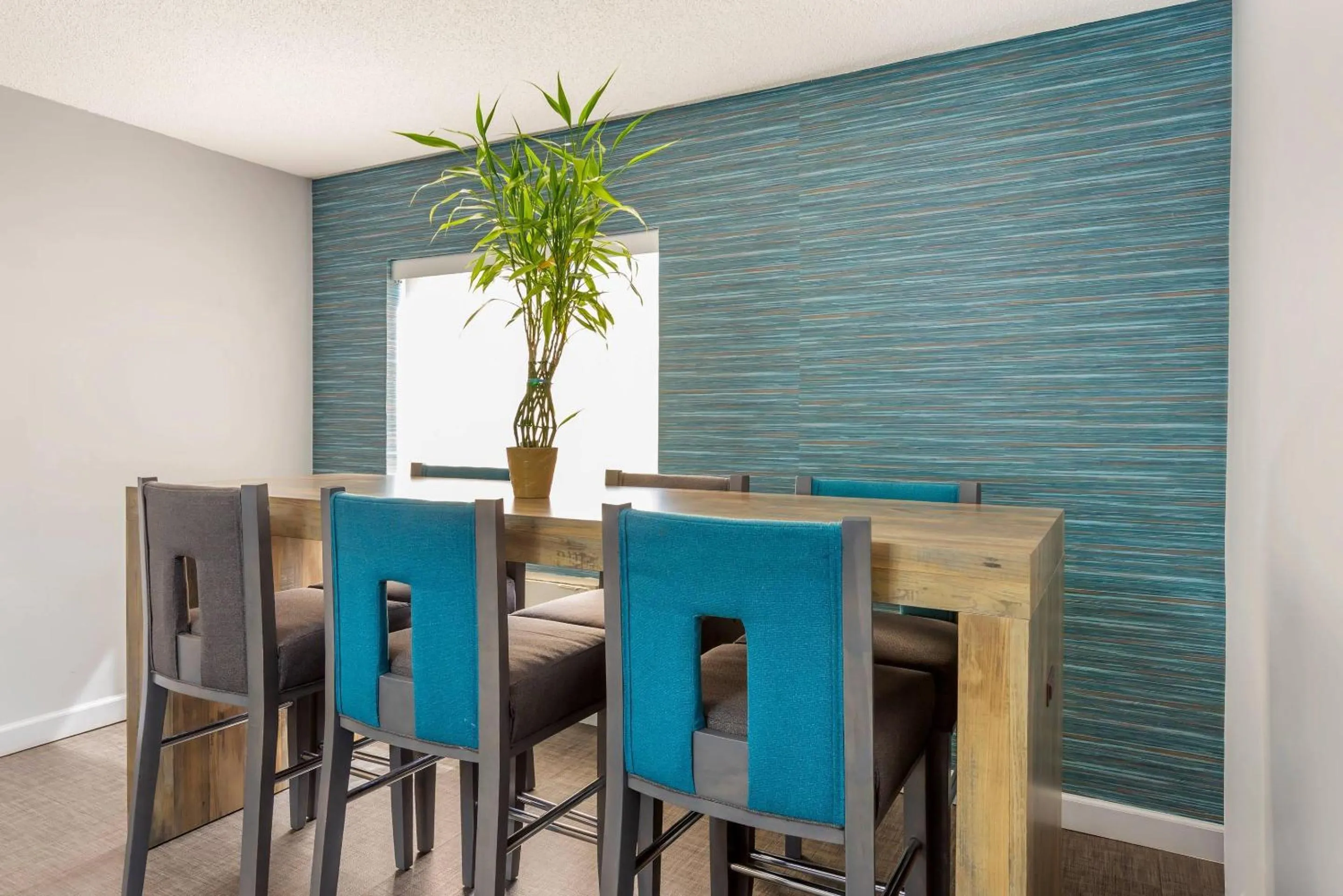 Breakfast in Quality Inn & Suites Raleigh Durham Airport