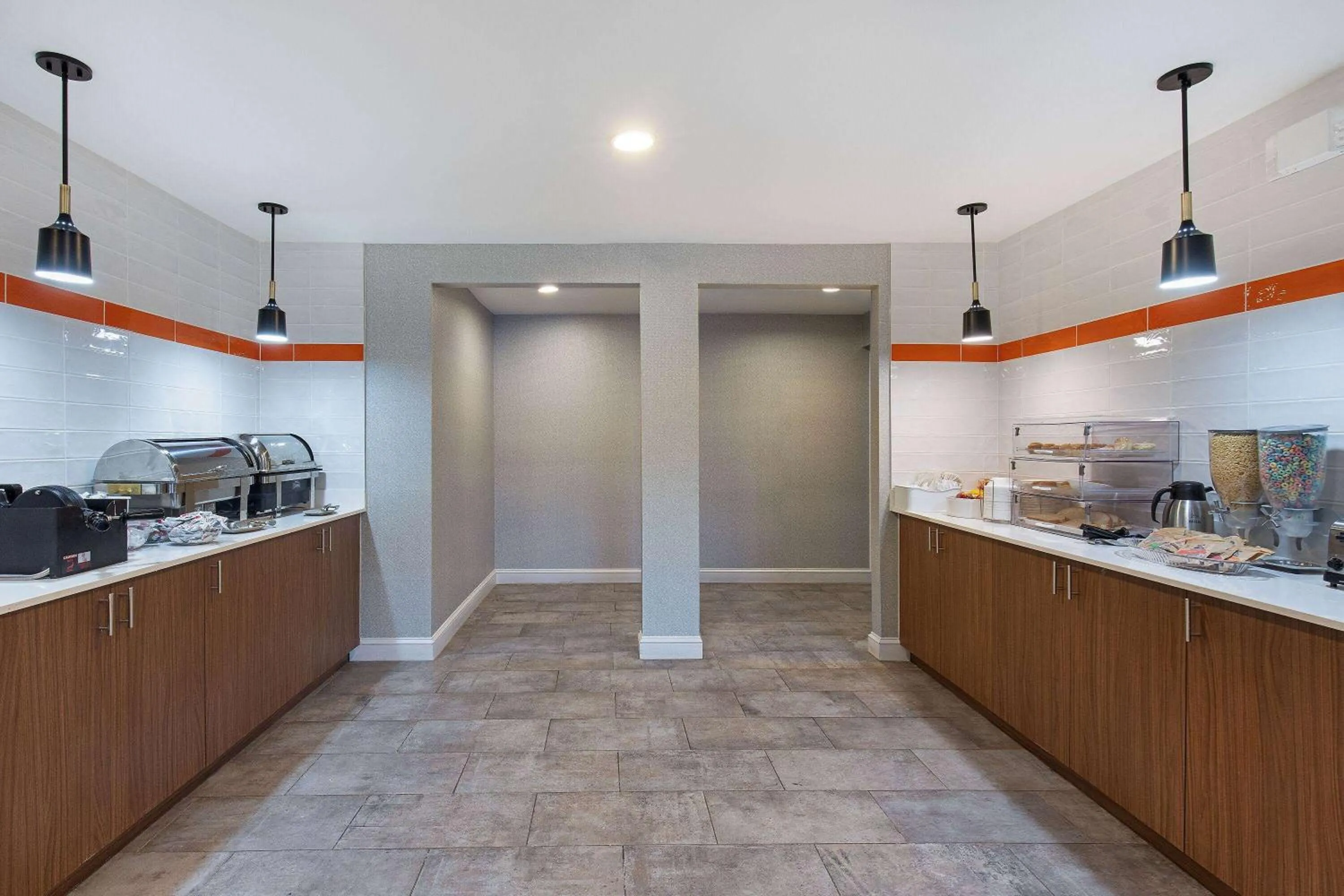 Breakfast in La Quinta by Wyndham Nashville Airport