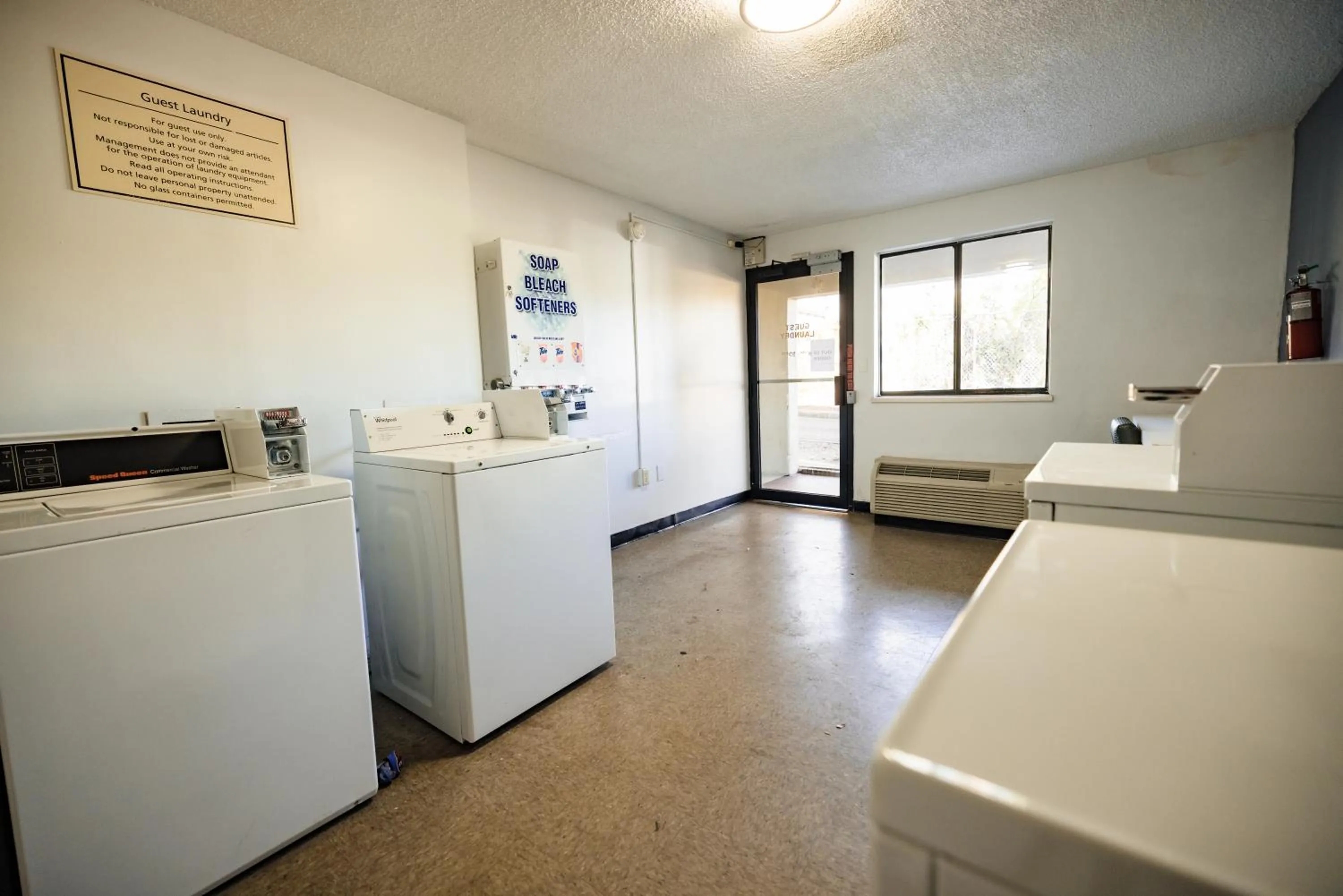 Property building in La Quinta Inn by Wyndham Tampa Near Busch Gardens