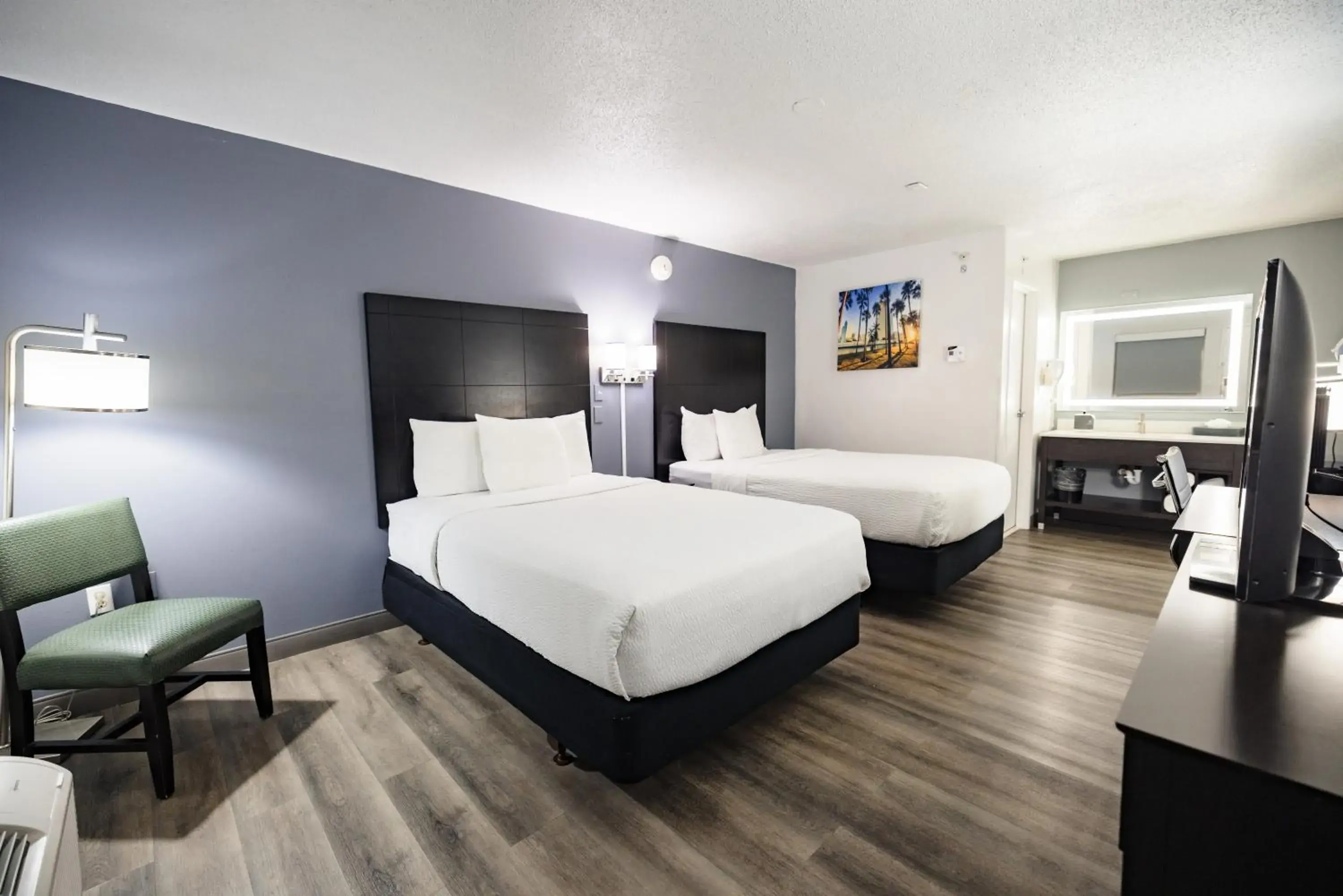 Double Room with Two Double Beds - Non-Smoking in La Quinta Inn by Wyndham Tampa Near Busch Gardens Double Room with Two Double Beds - Non-Smoking in La Quinta Inn by Wyndham Tampa Near Busch Gardens