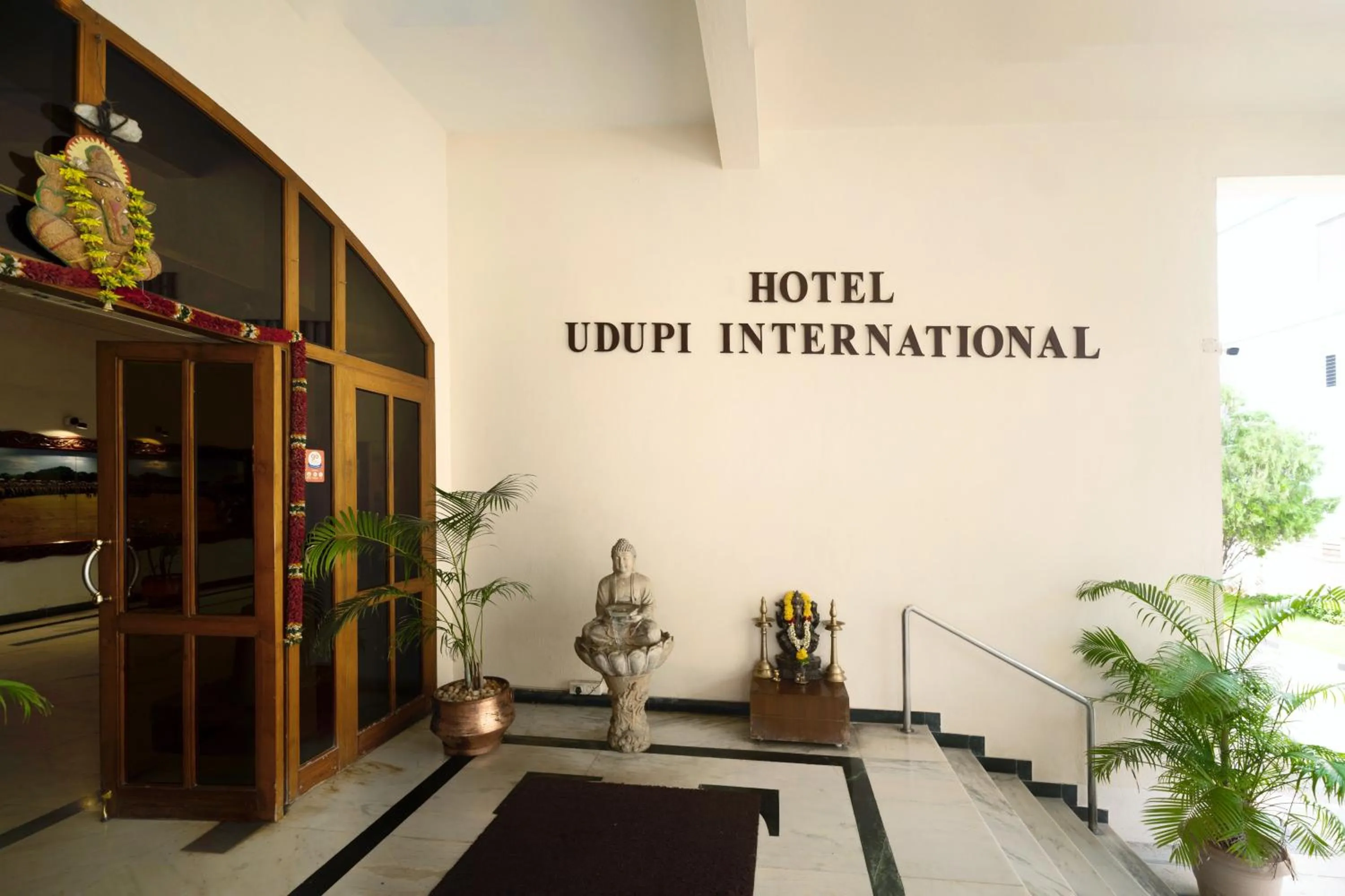 HOTEL UDUPI INTERNATIONAL