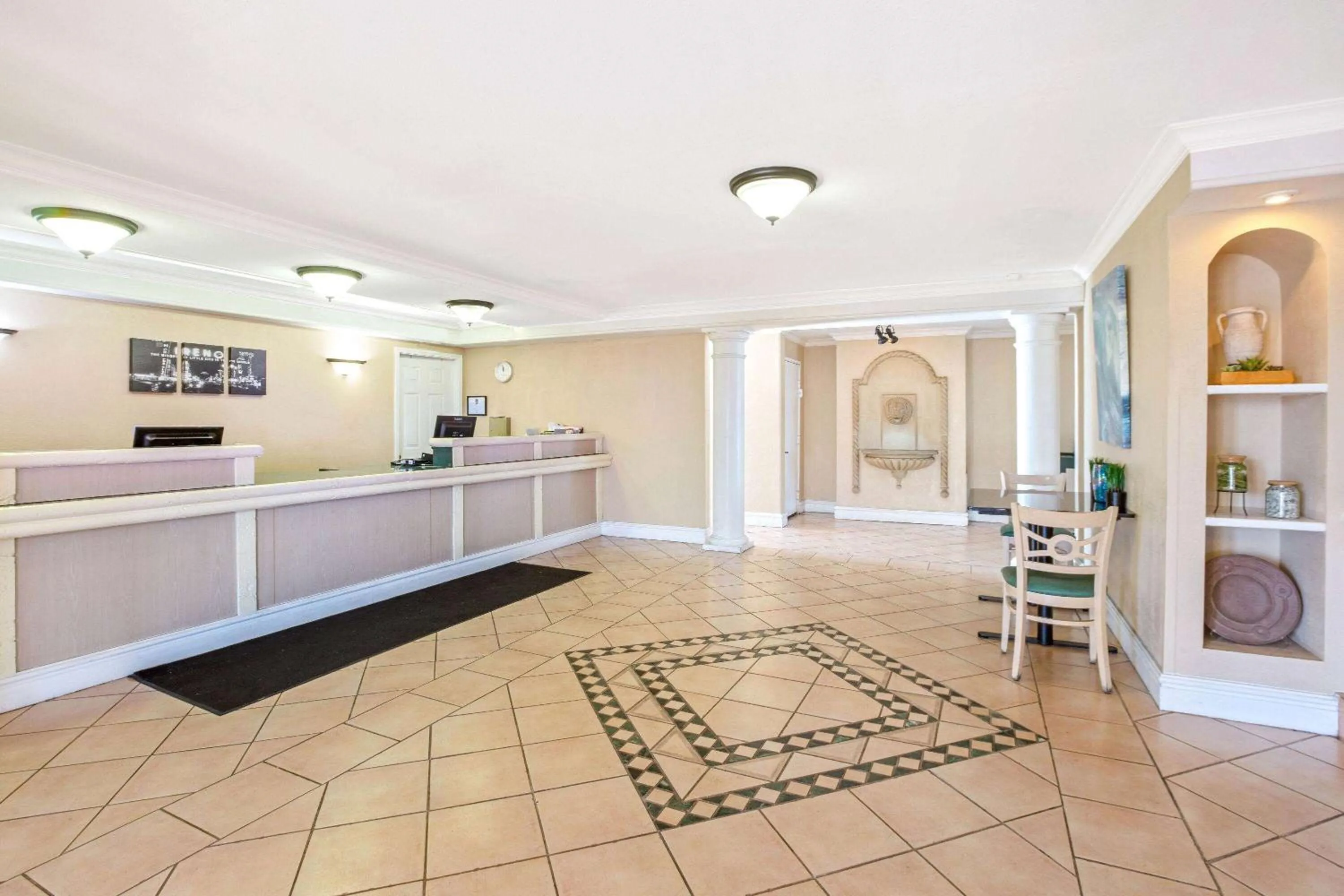 Lobby or reception in La Quinta Inn by Wyndham Reno