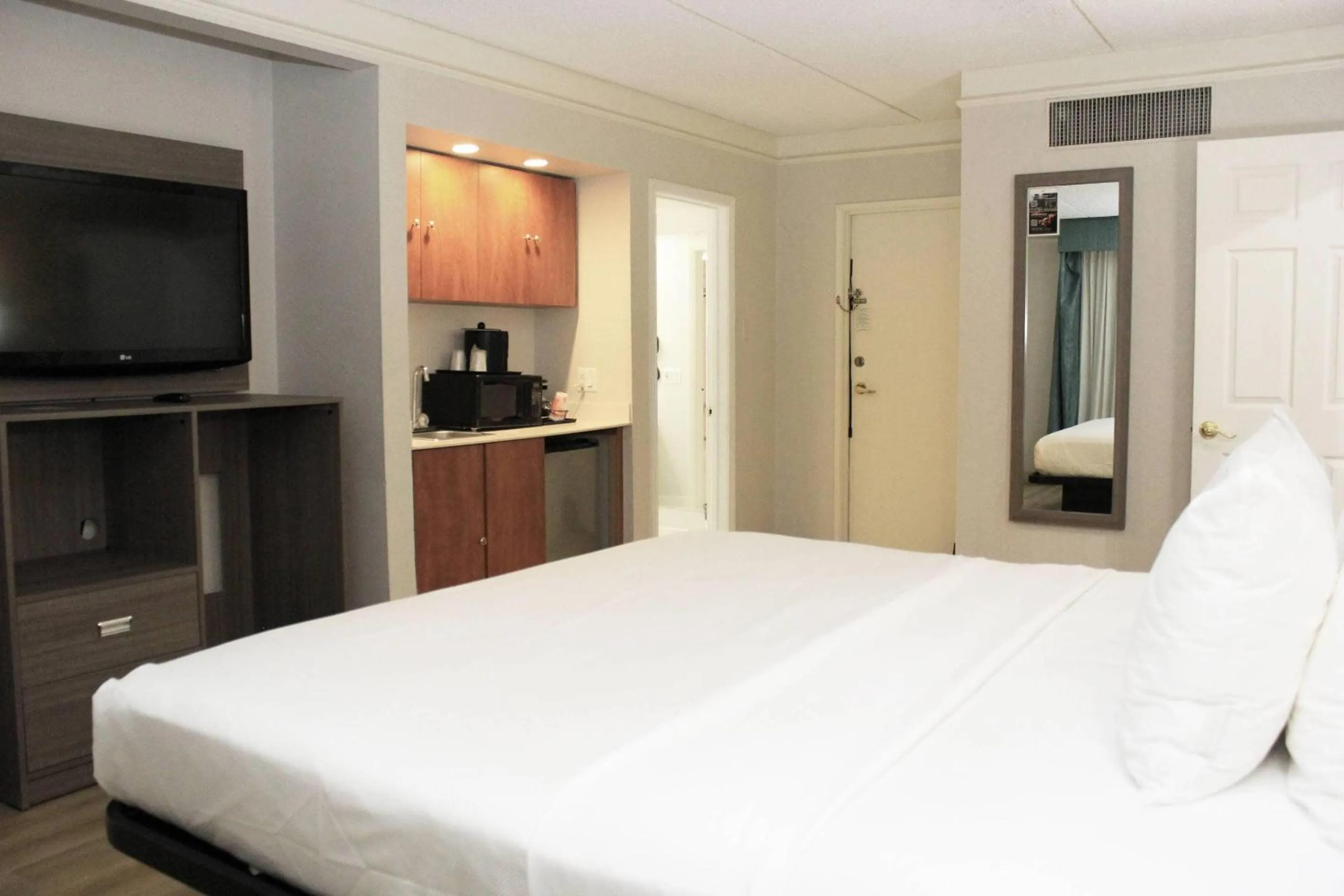 Bedroom, Bed in Quality Inn Aurora Denver