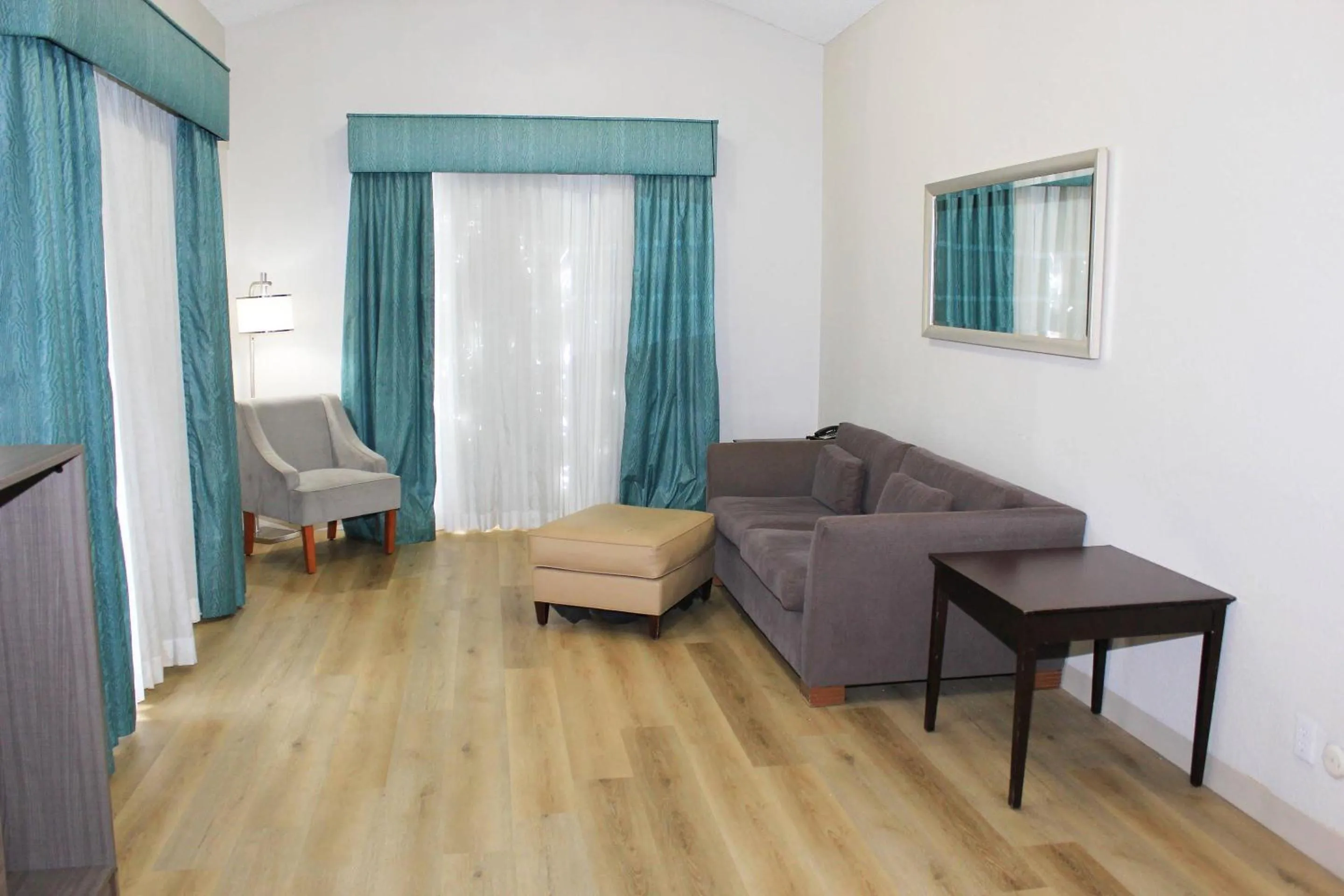 Bedroom in Quality Inn Aurora Denver