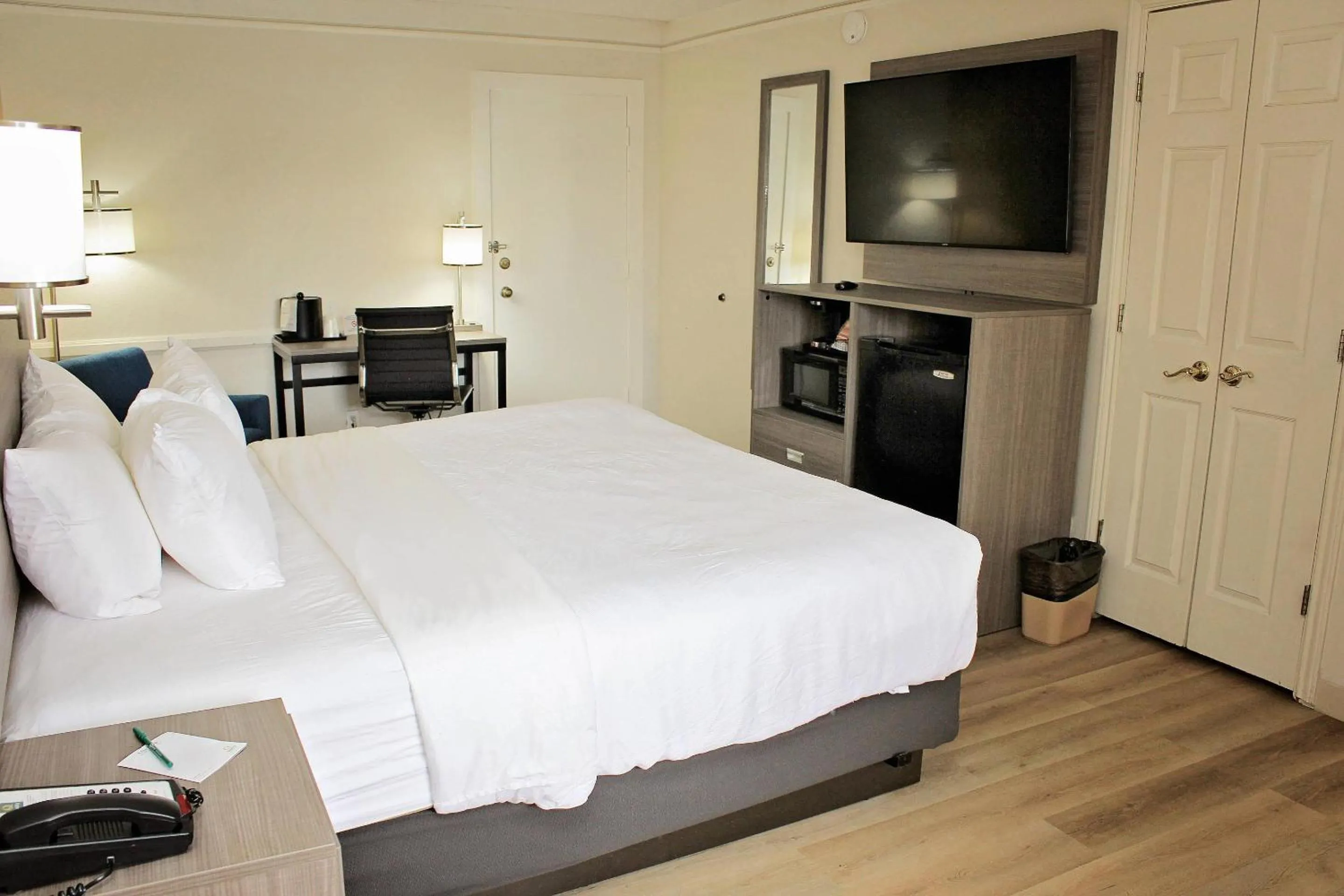 Bedroom, Bed in Quality Inn Aurora Denver