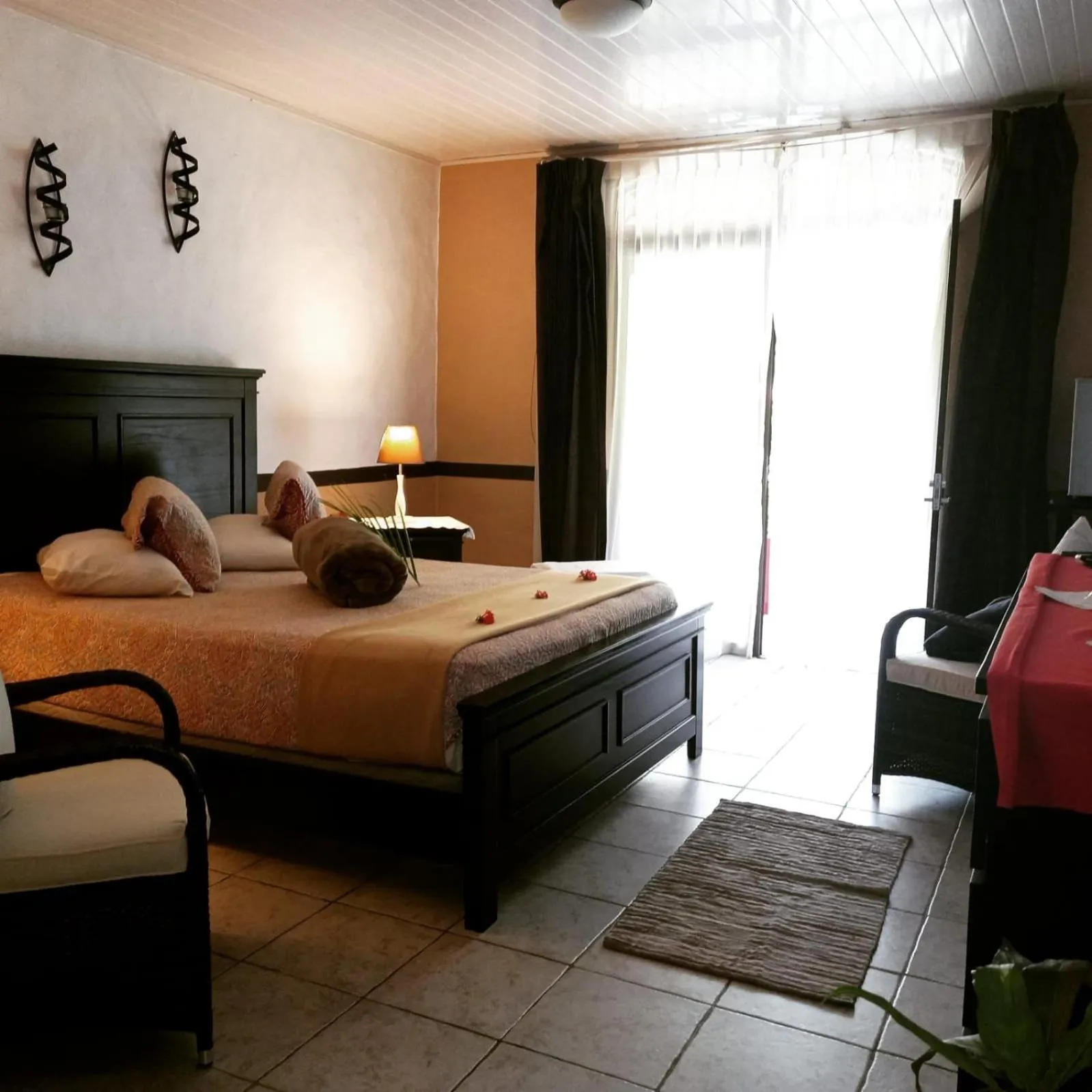 Bed in Hotel Belvedere Playa Samara Costa Rica