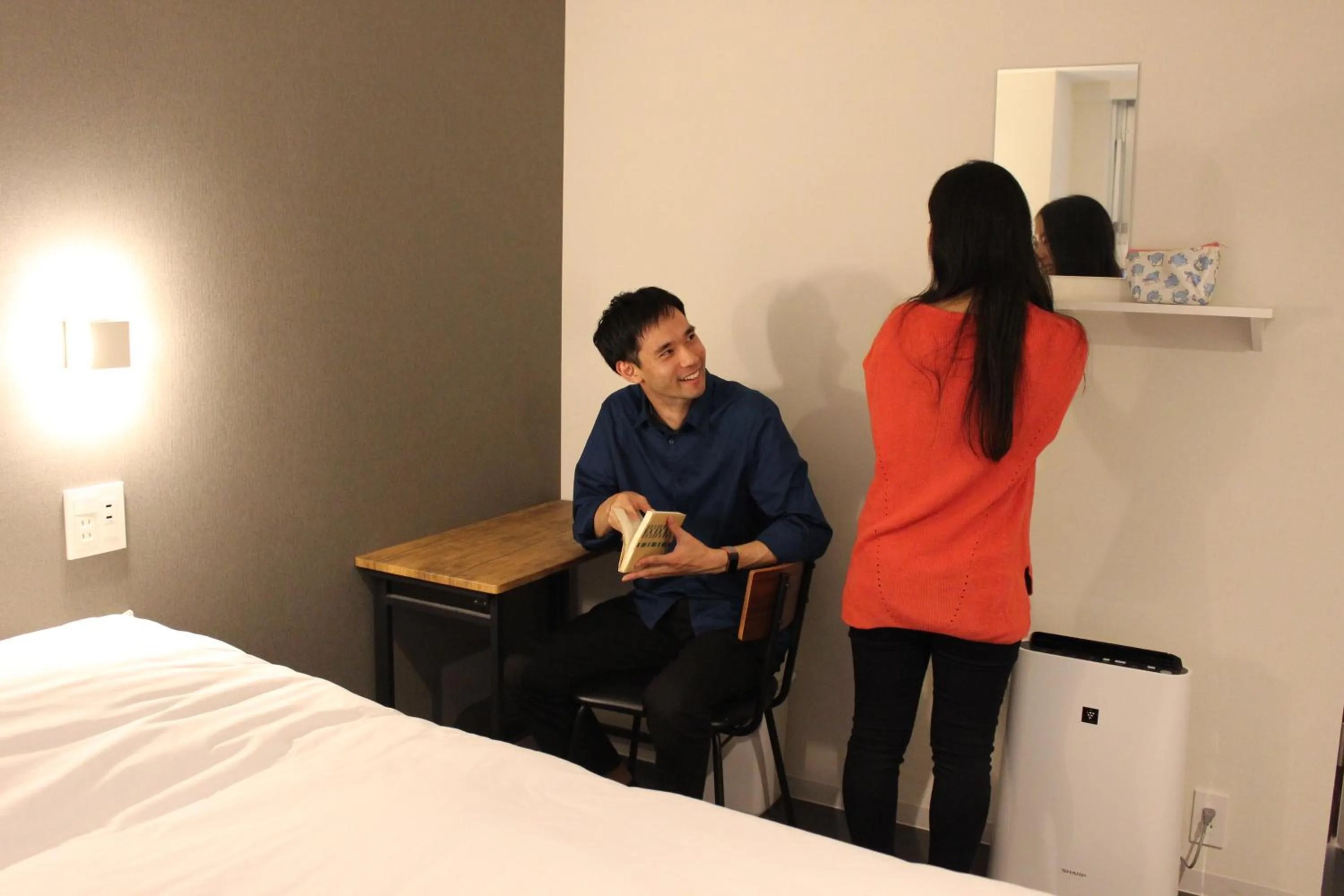 People in plat hostel keikyu minowa forest