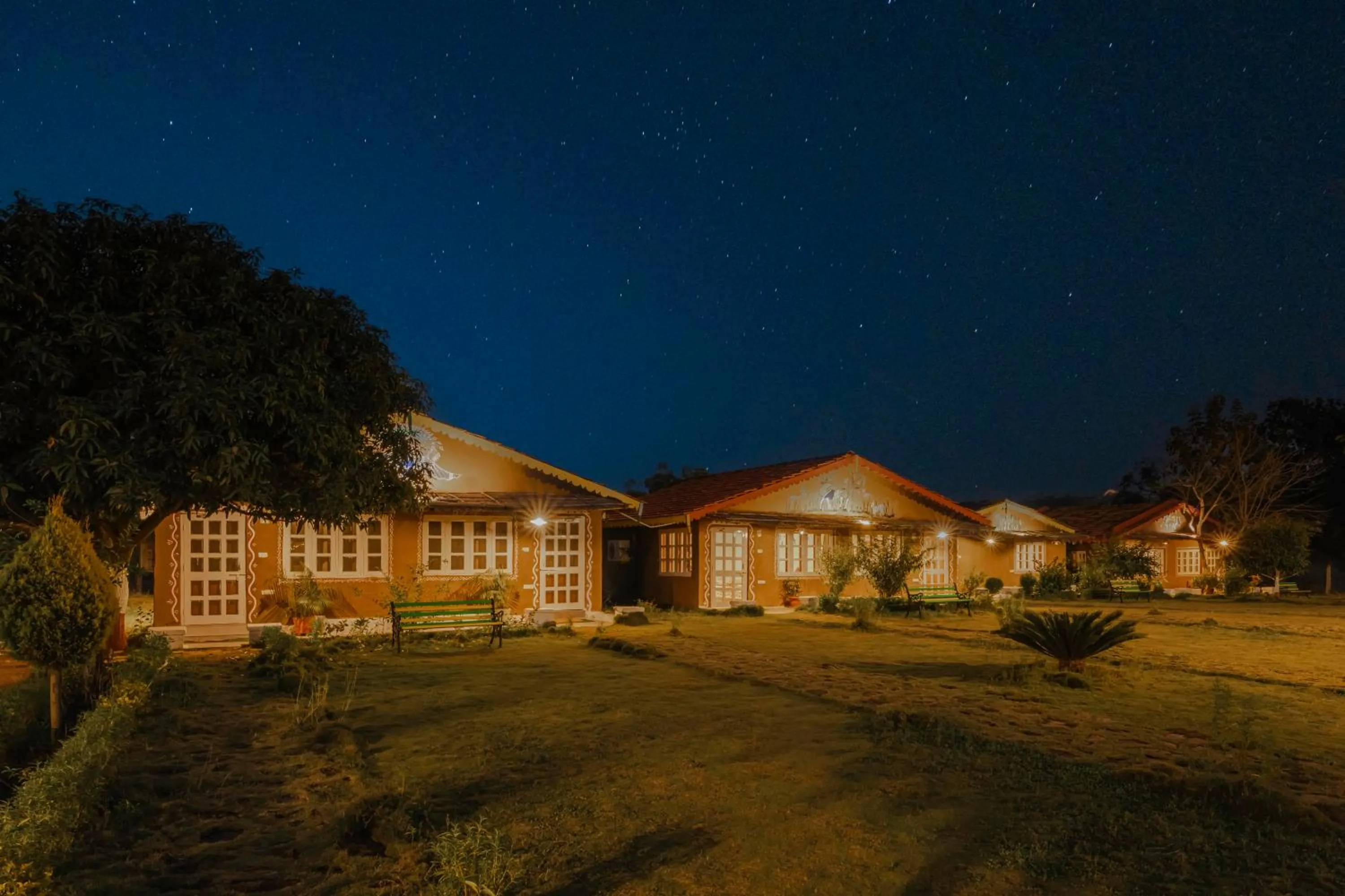 Property building in WOW STAYZ2 Pachmarhi Foothill Cottages