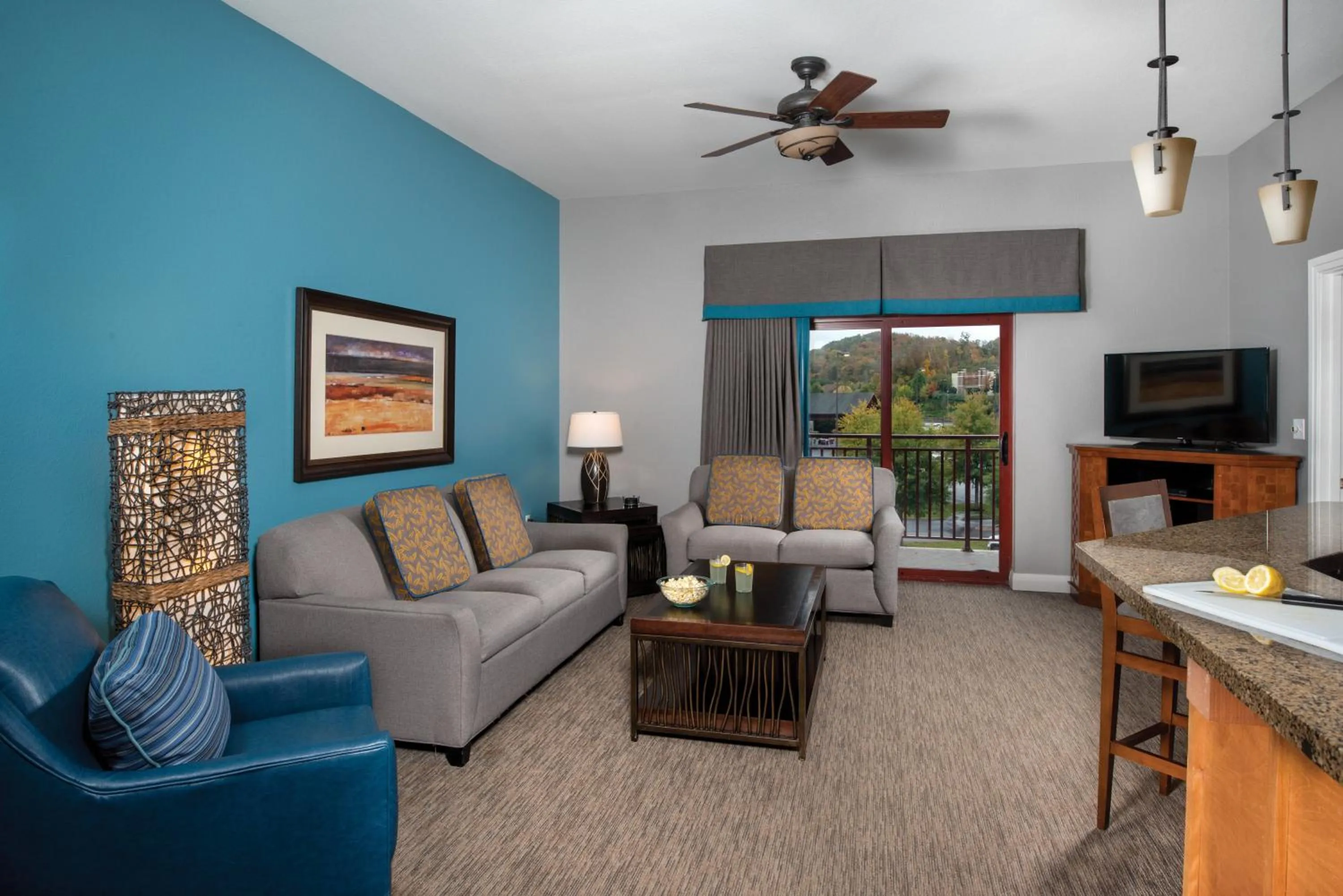 Living room in Club Wyndham Great Smokies Lodge