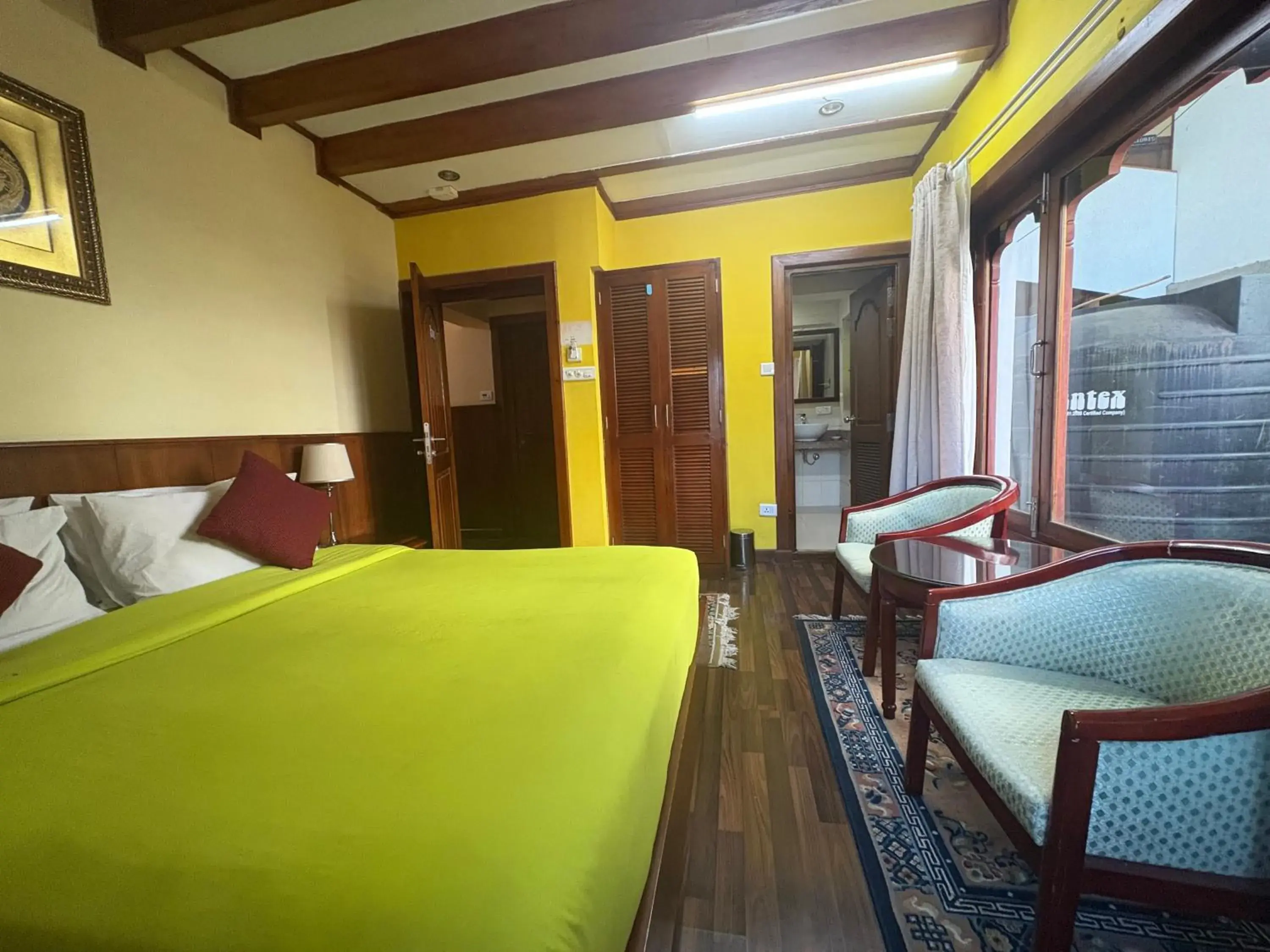 Budget Double Room in Kisa Villa Budget Double Room in Kisa Villa