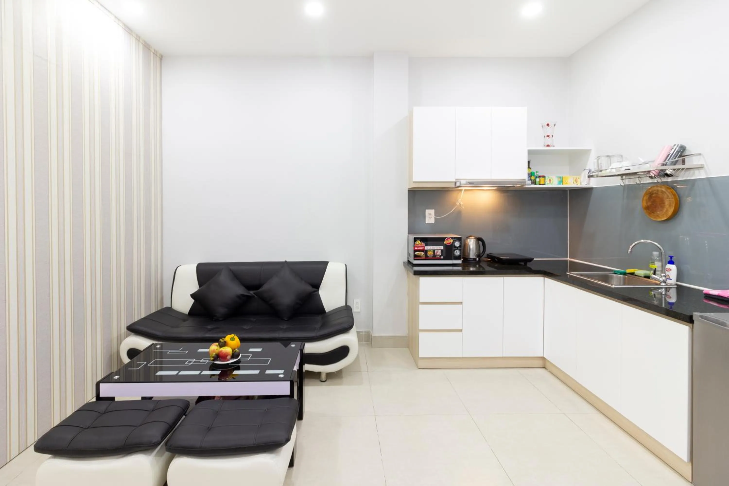 Kitchen or kitchenette in GEM Apartment