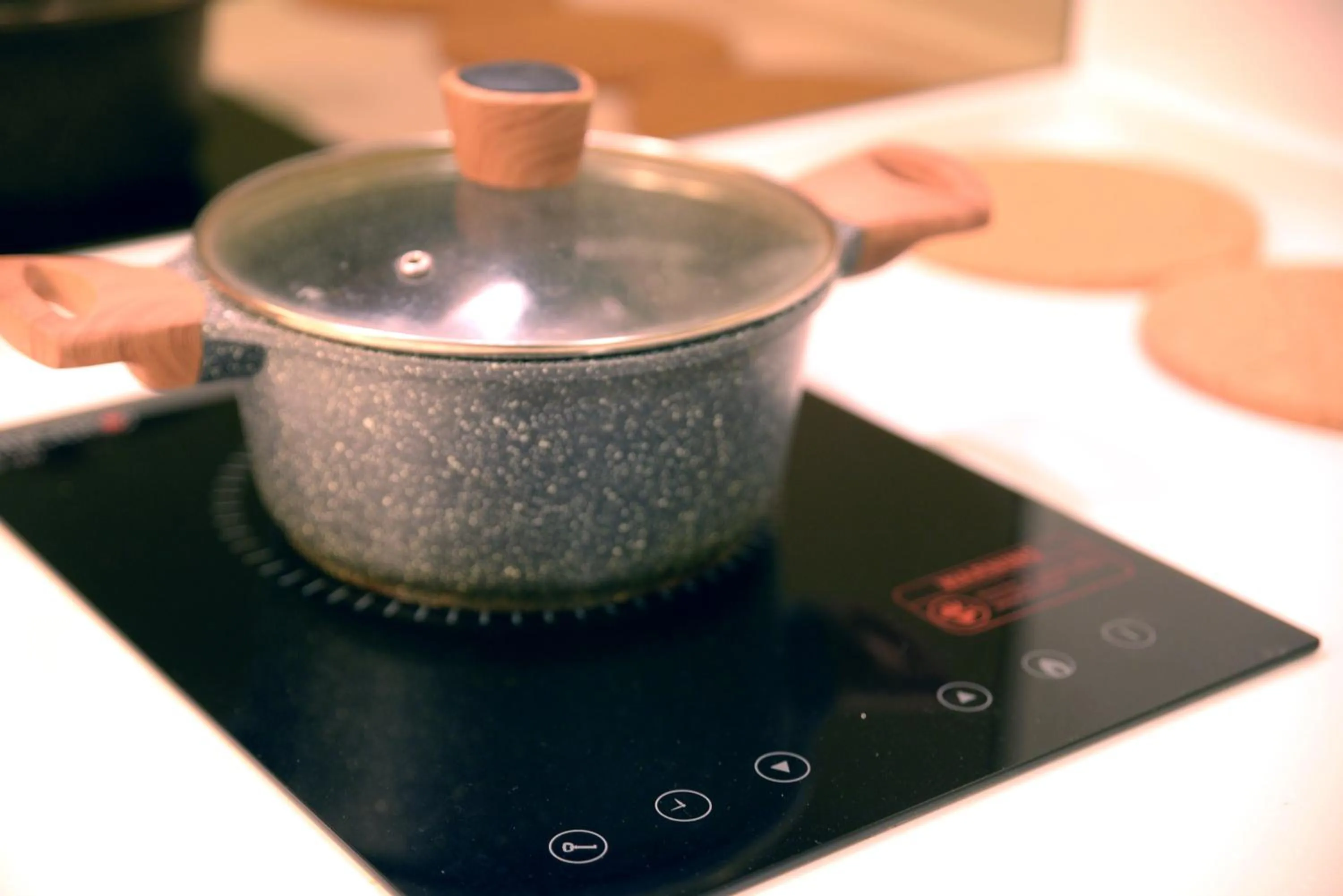 Kitchen or kitchenette in Cosy private suite 2BR 591 Nexus USJ Shah Alam