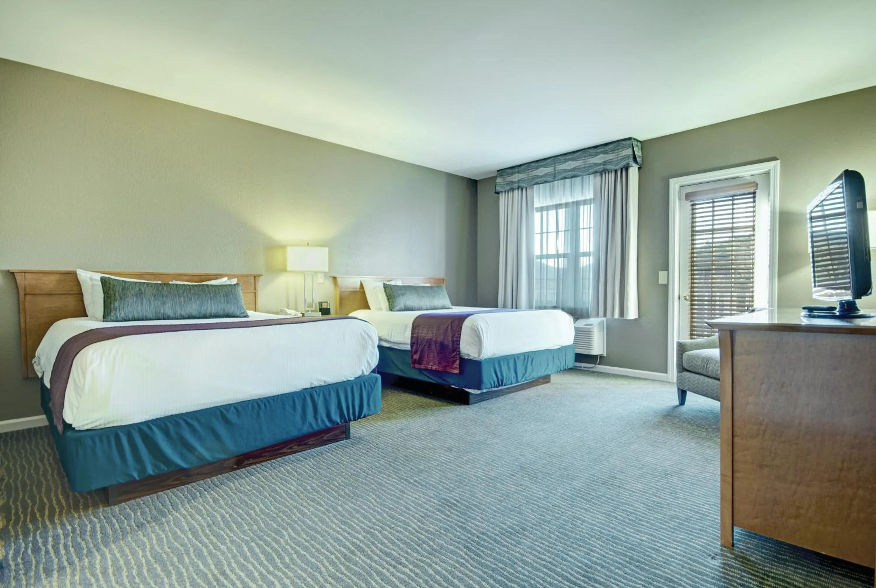 Photo of the whole room in Club Wyndham Bentley Brook