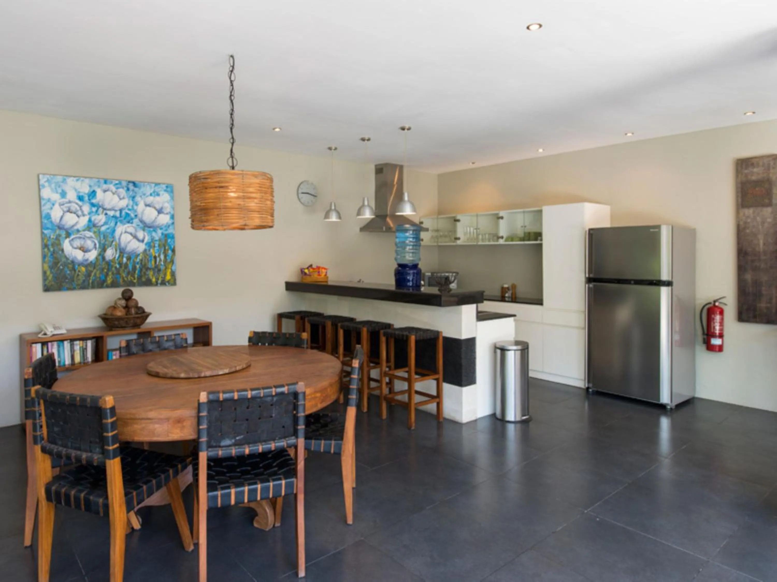 Kitchen or kitchenette in Anyar Estate