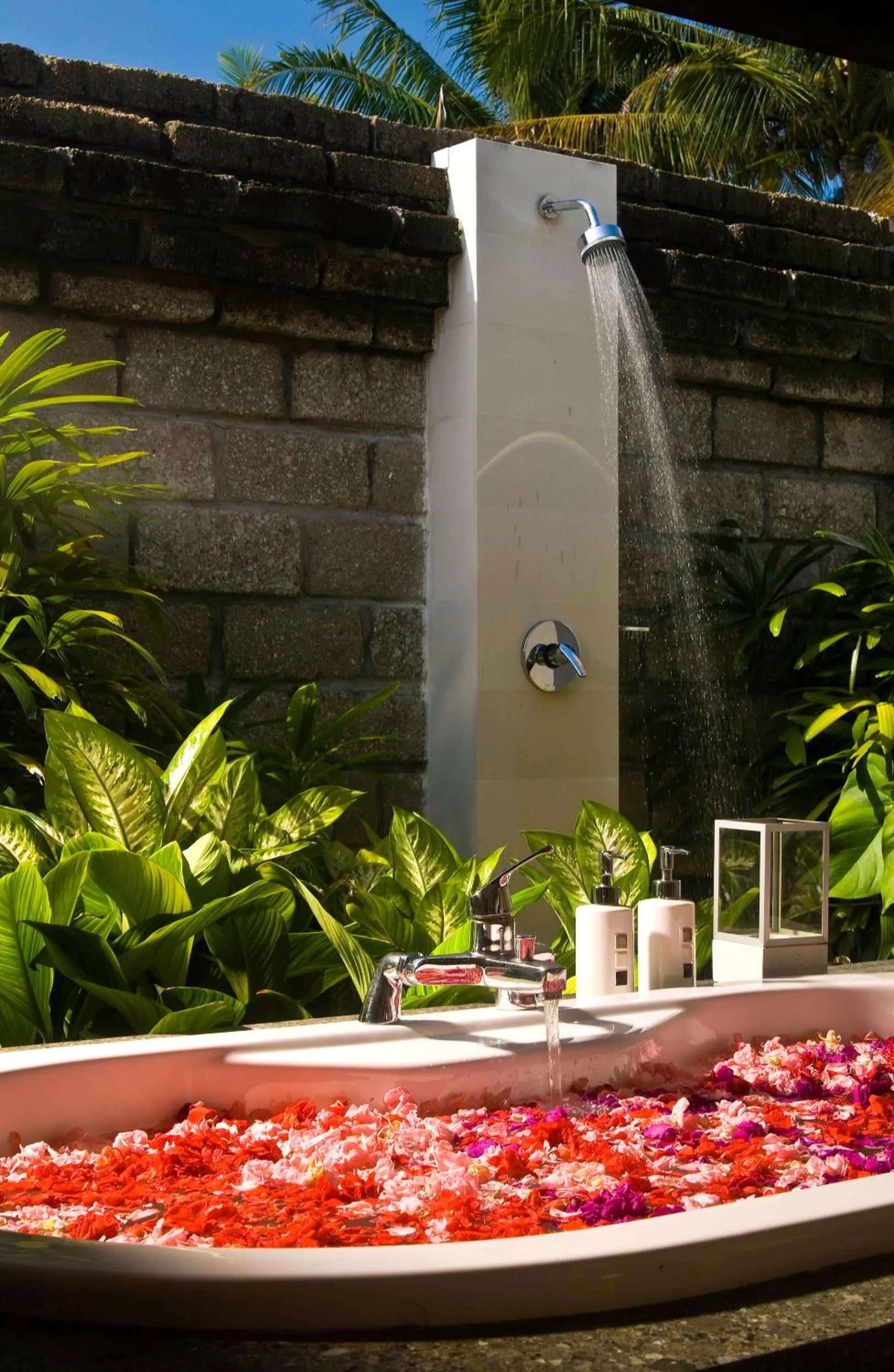 Garden in Anyar Estate