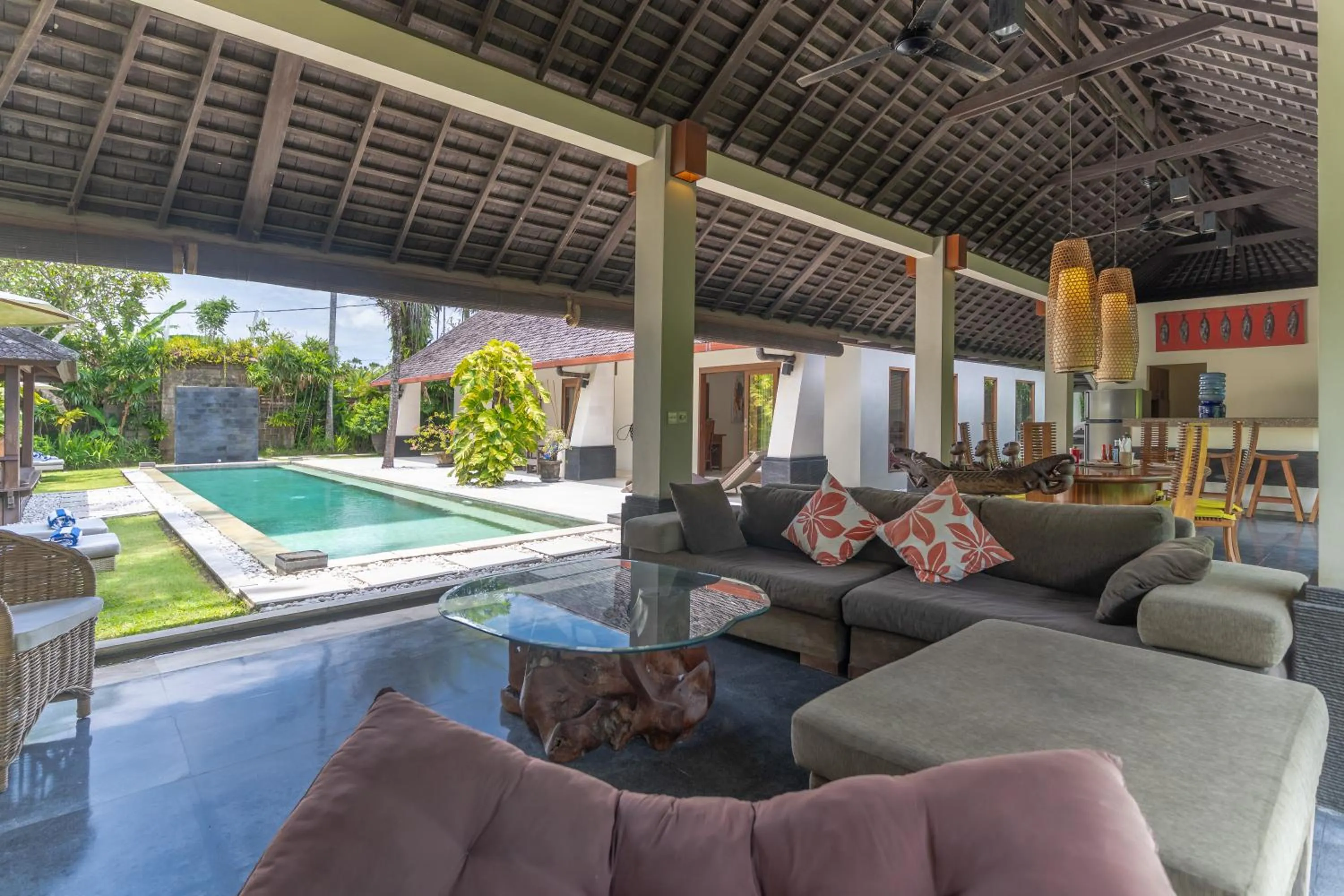 Seating area in Anyar Estate