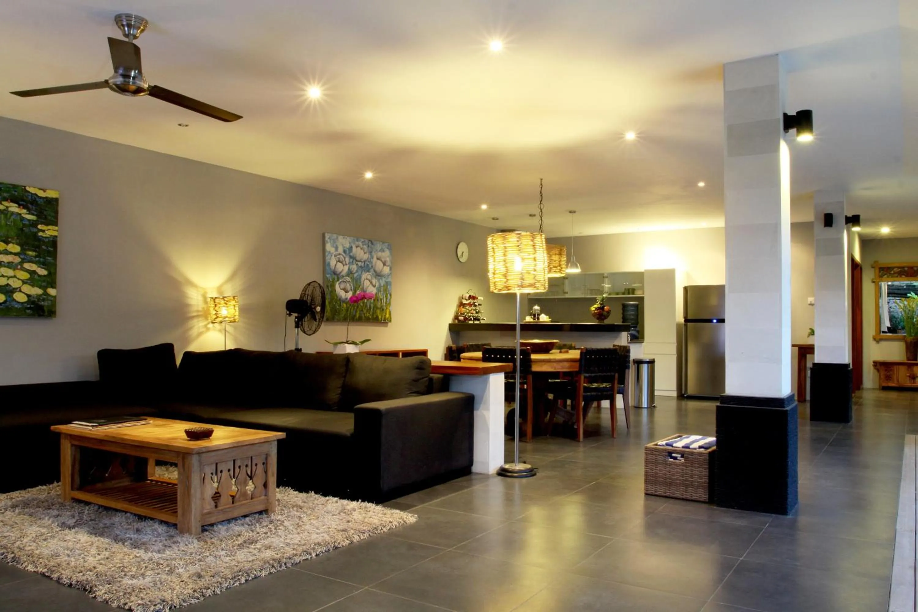 Seating area in Anyar Estate