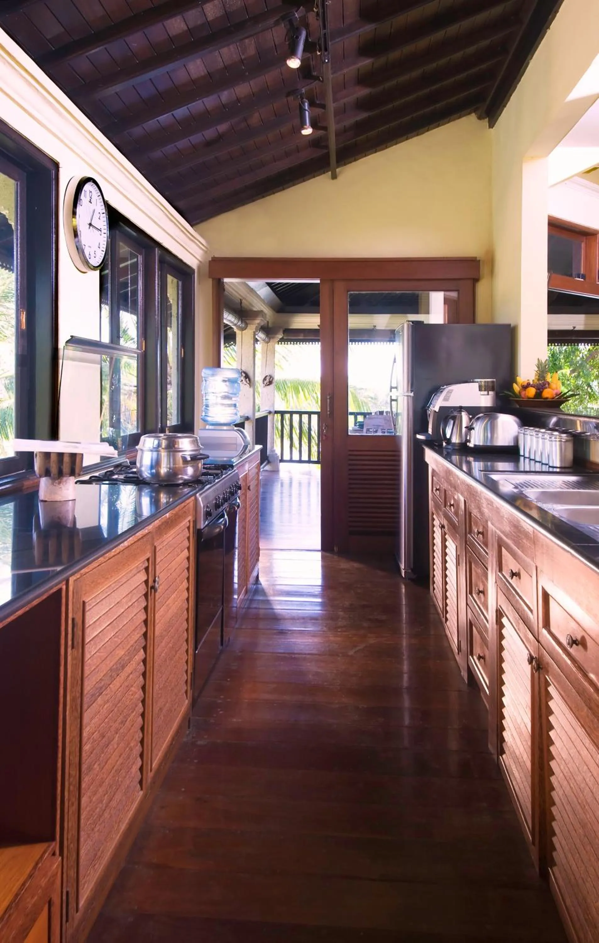 Kitchen or kitchenette in Anyar Estate