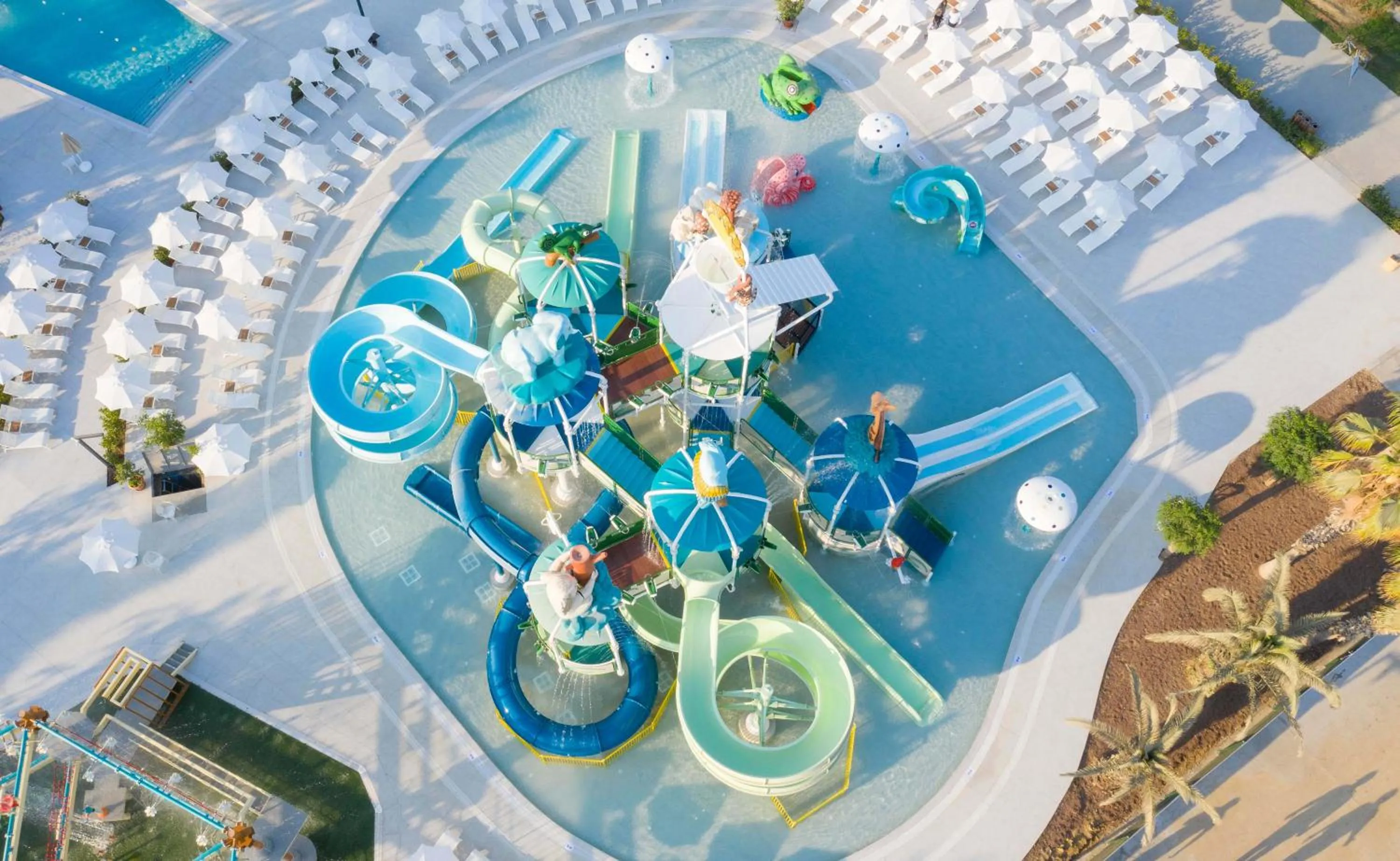 Aqua park in Paloma Finesse Side
