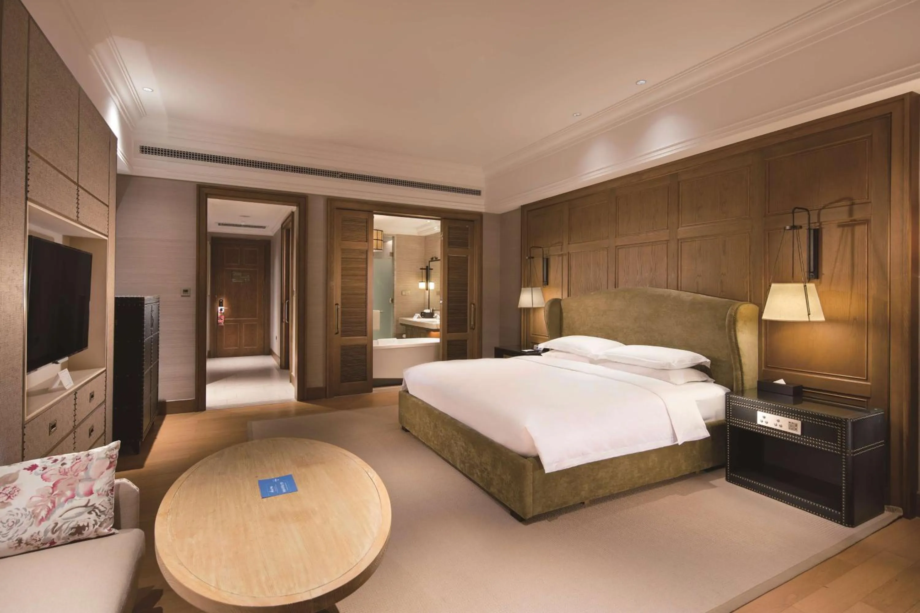 Living room, Bed in Hilton Wenan